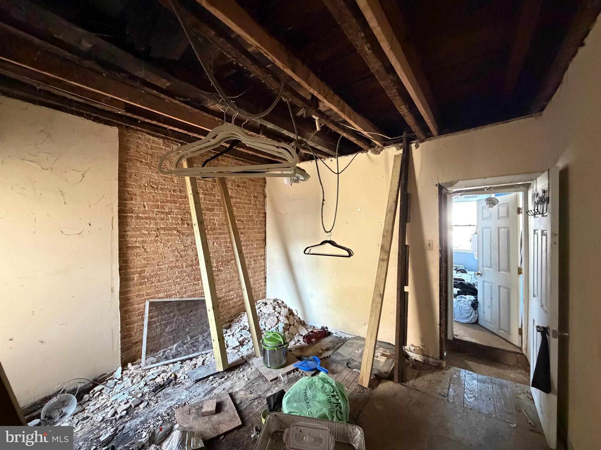 OLIVER - Residential