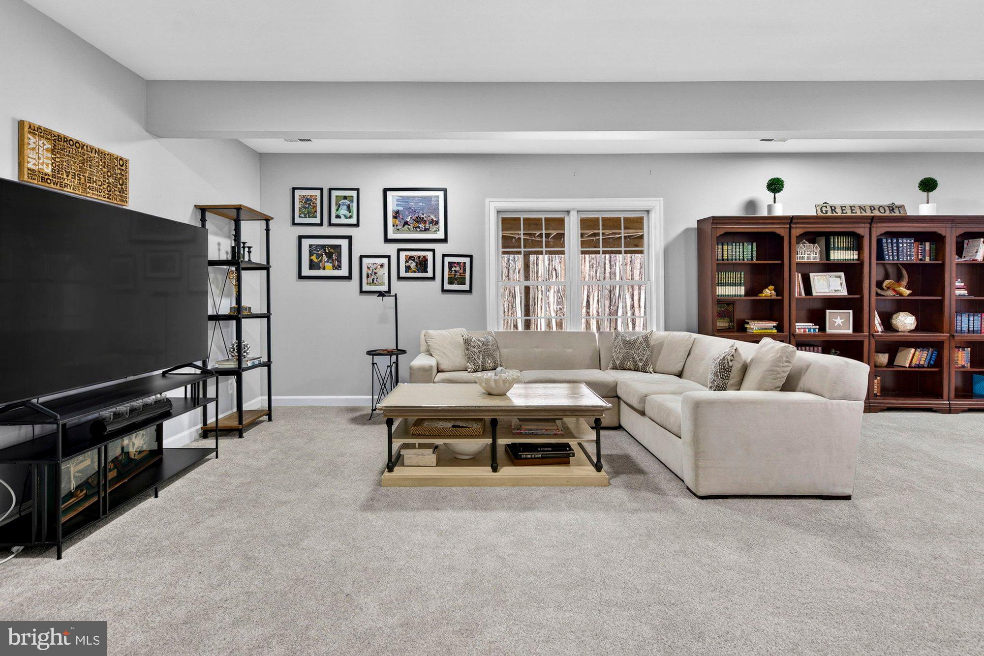 FAIRWINDS - Residential