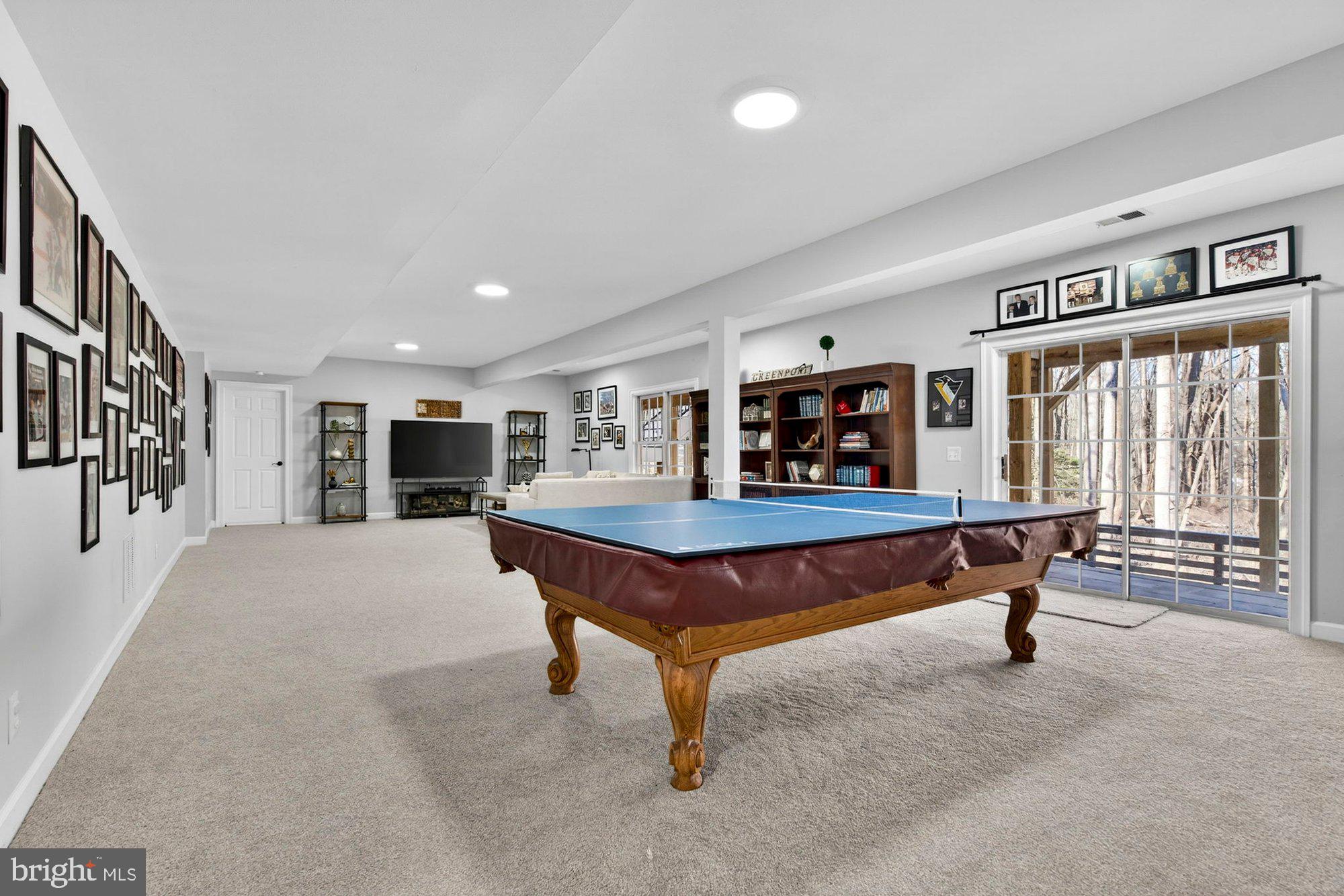 FAIRWINDS - Residential