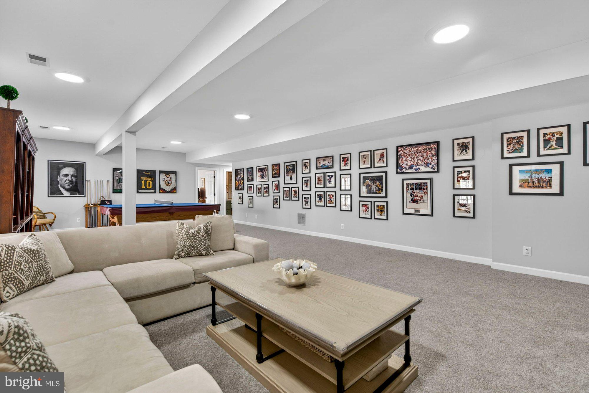 FAIRWINDS - Residential