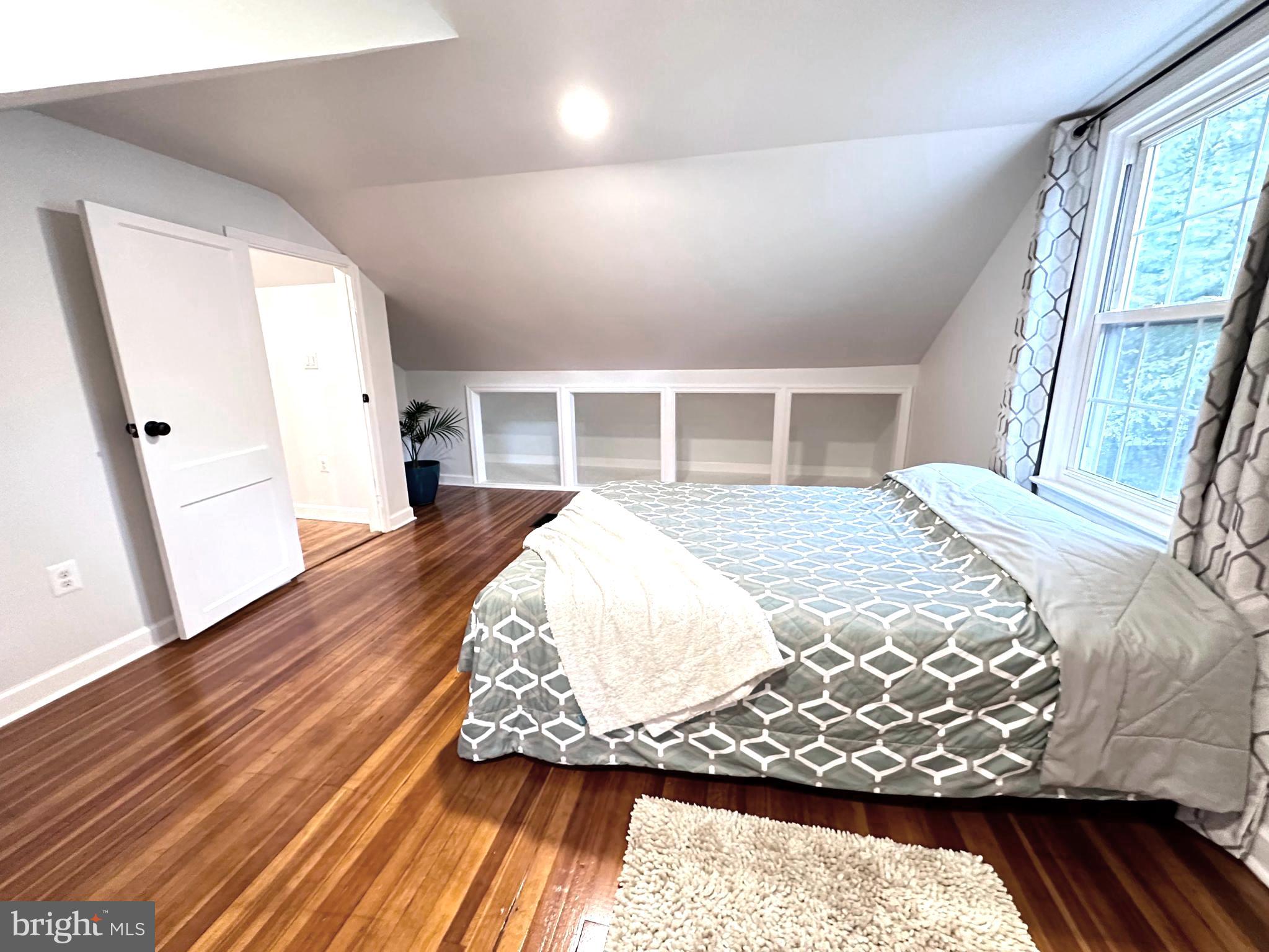 LANHAM HEIGHTS - Residential