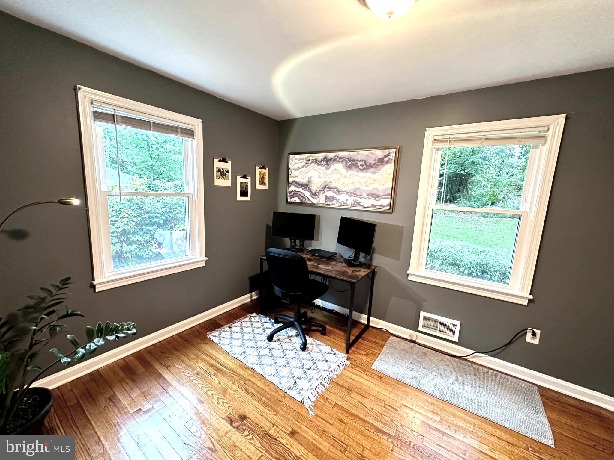 LANHAM HEIGHTS - Residential