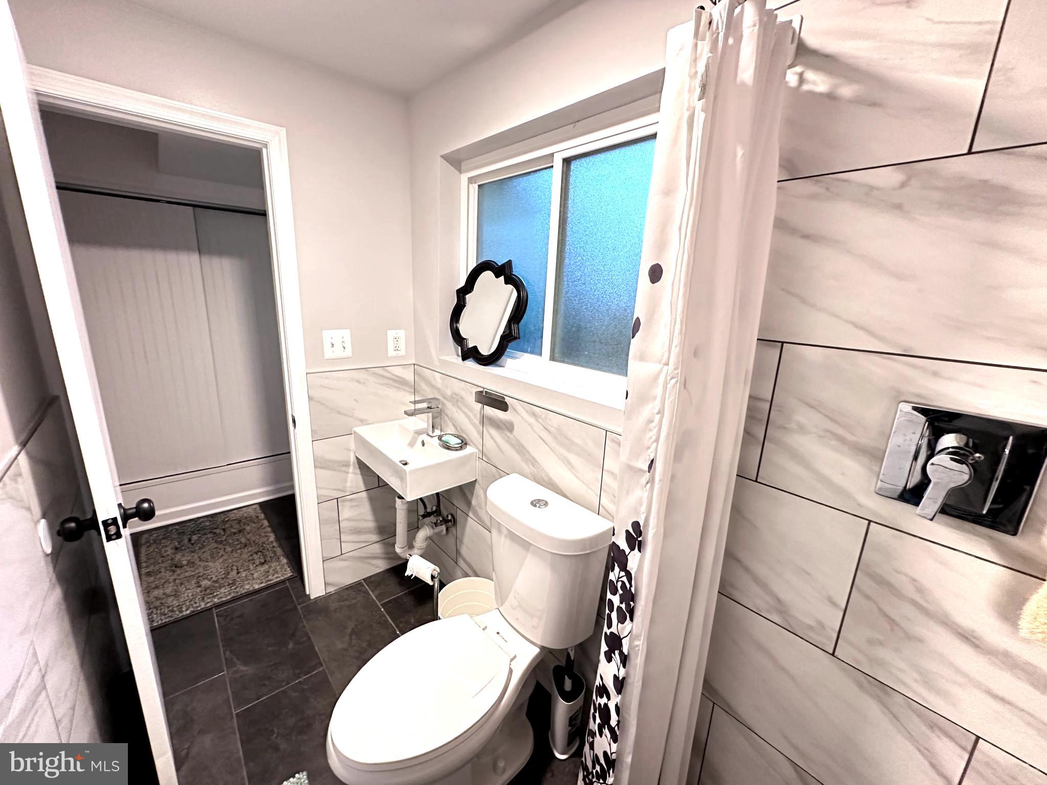 LANHAM HEIGHTS - Residential