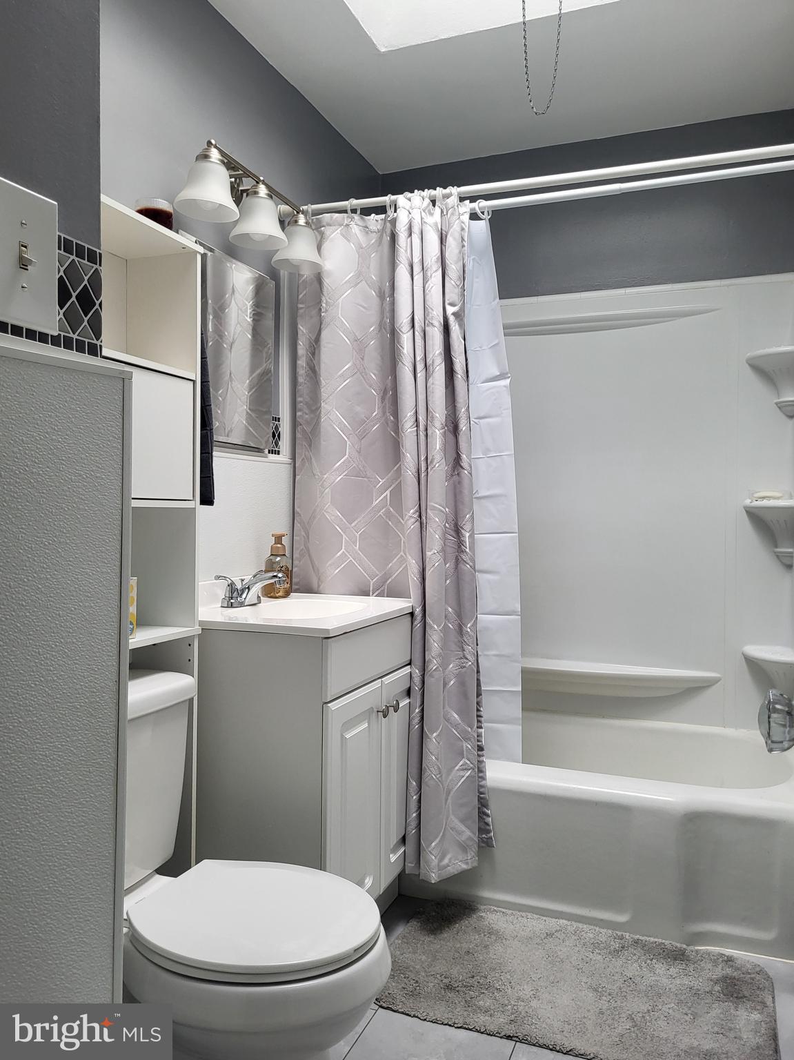 MAYFAIR - Residential