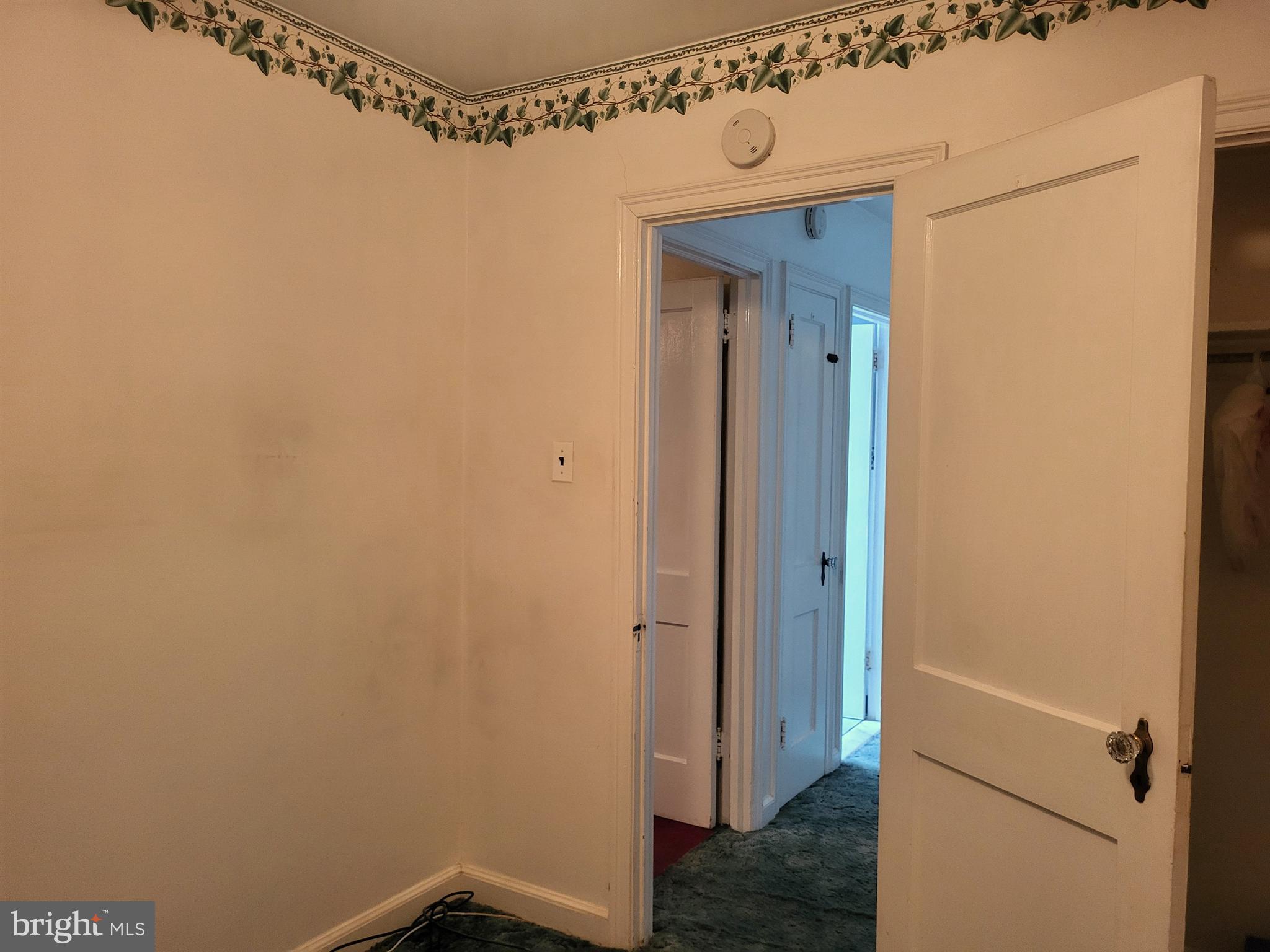 MAYFAIR - Residential