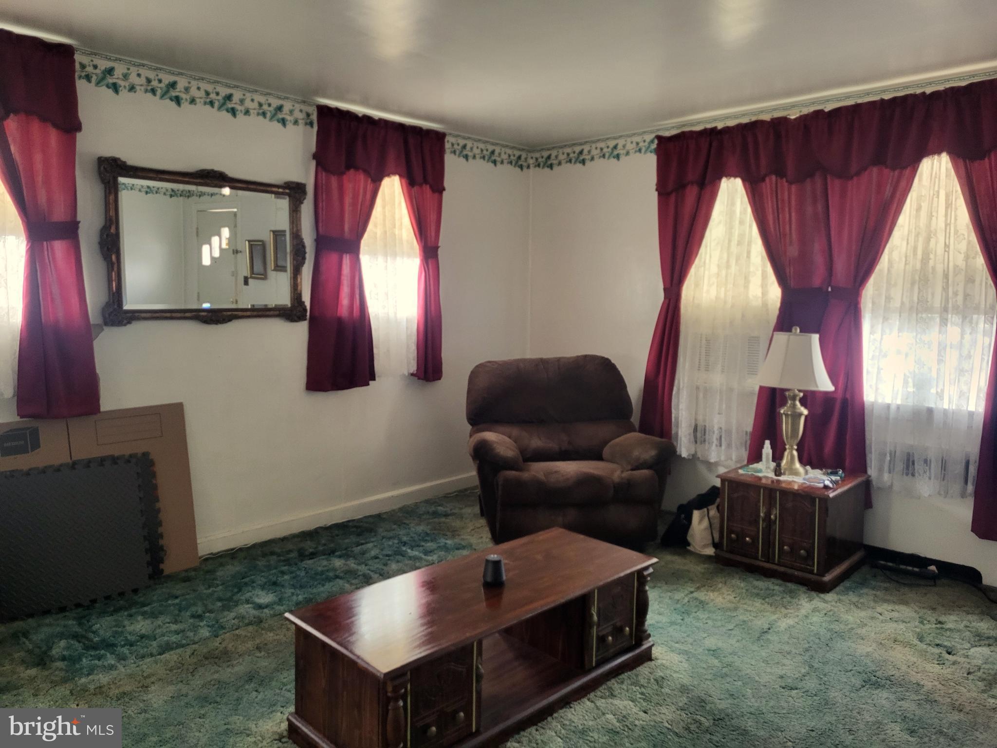 MAYFAIR - Residential