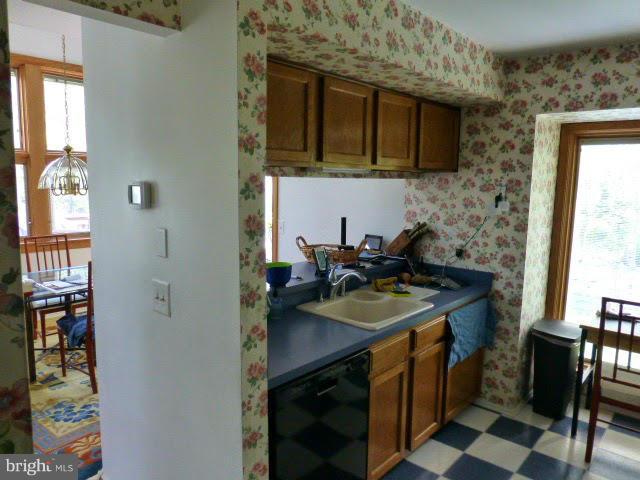 COUNTRYSIDE - Residential