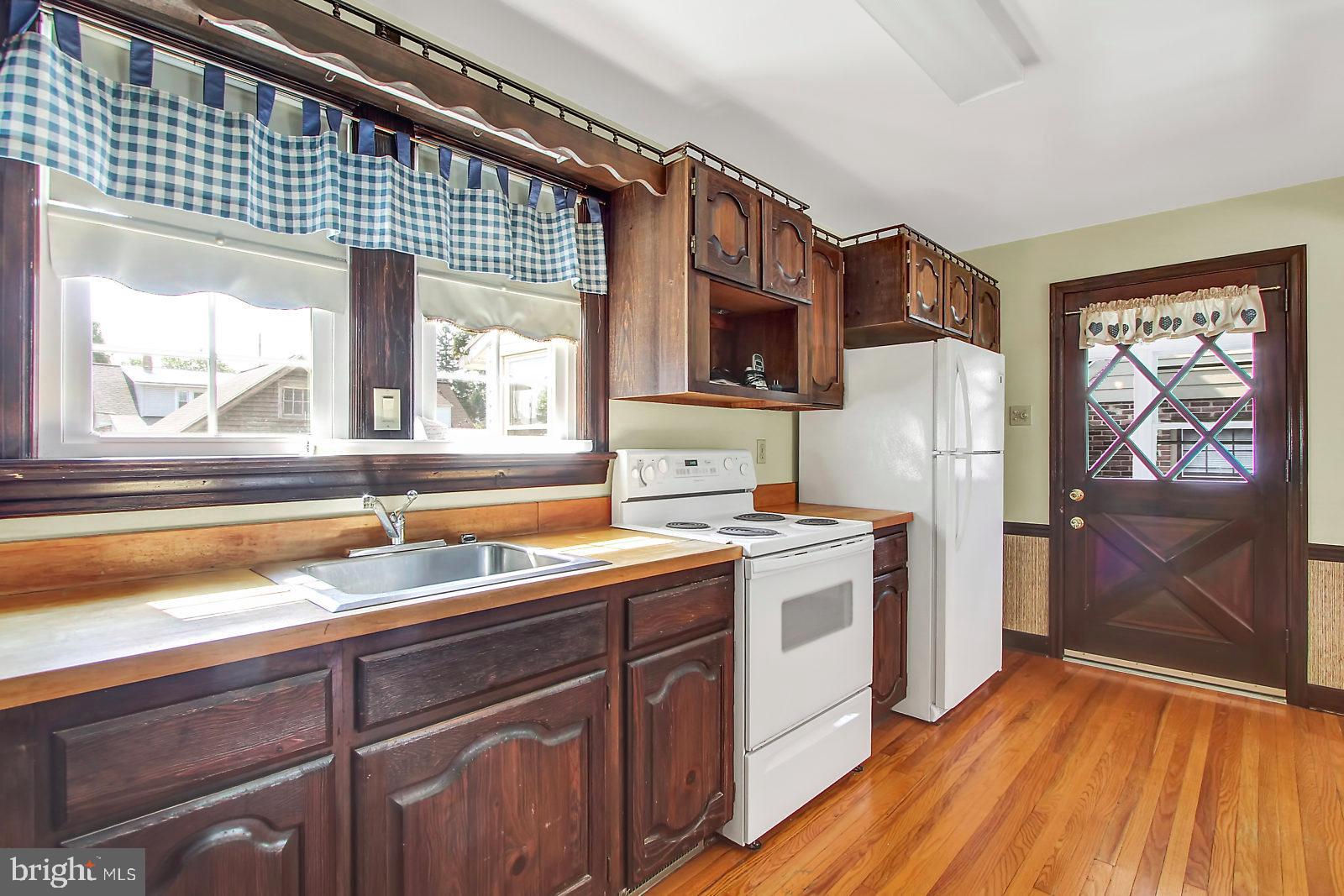 COLUMBIA BOROUGH - Residential