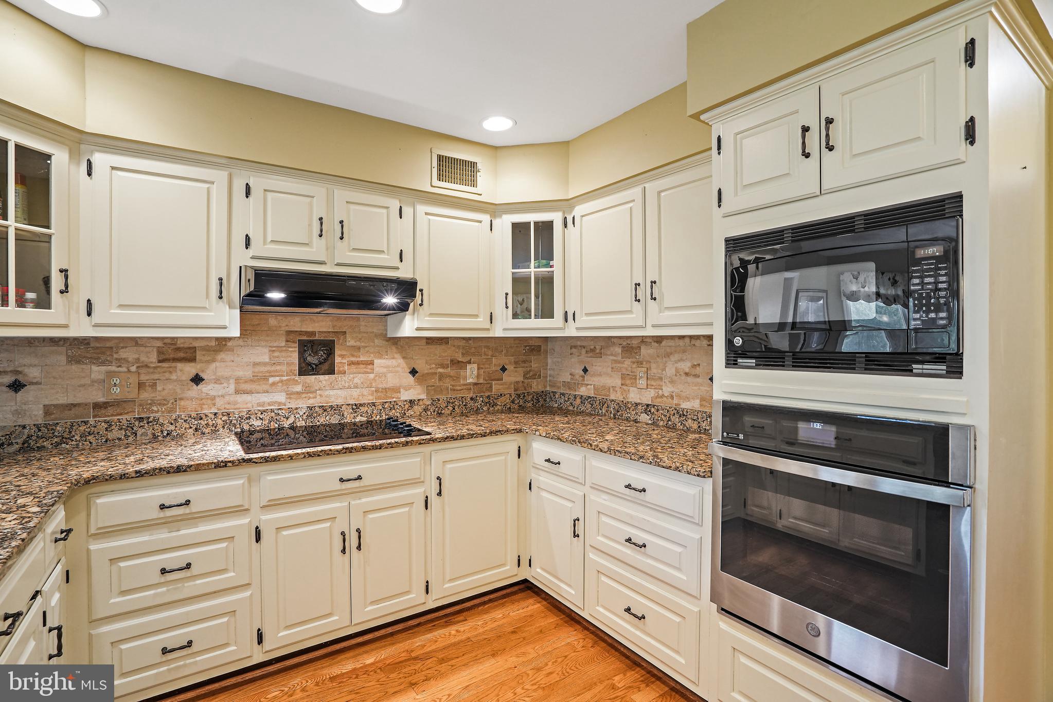 TOLLEY TERRACE - Residential