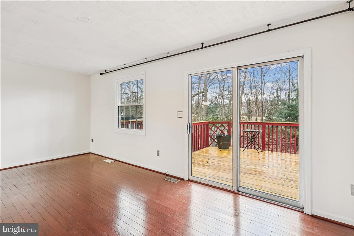 CHESTNUT HILL COVE - Residential