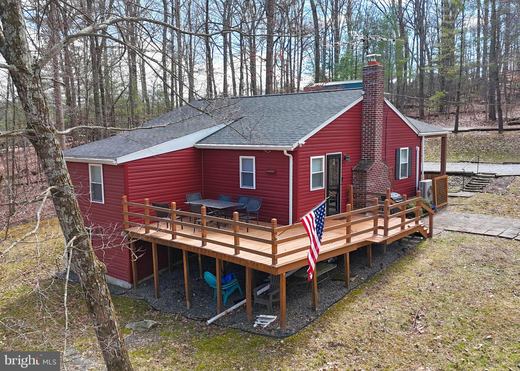 PEBBLE LANE - Residential