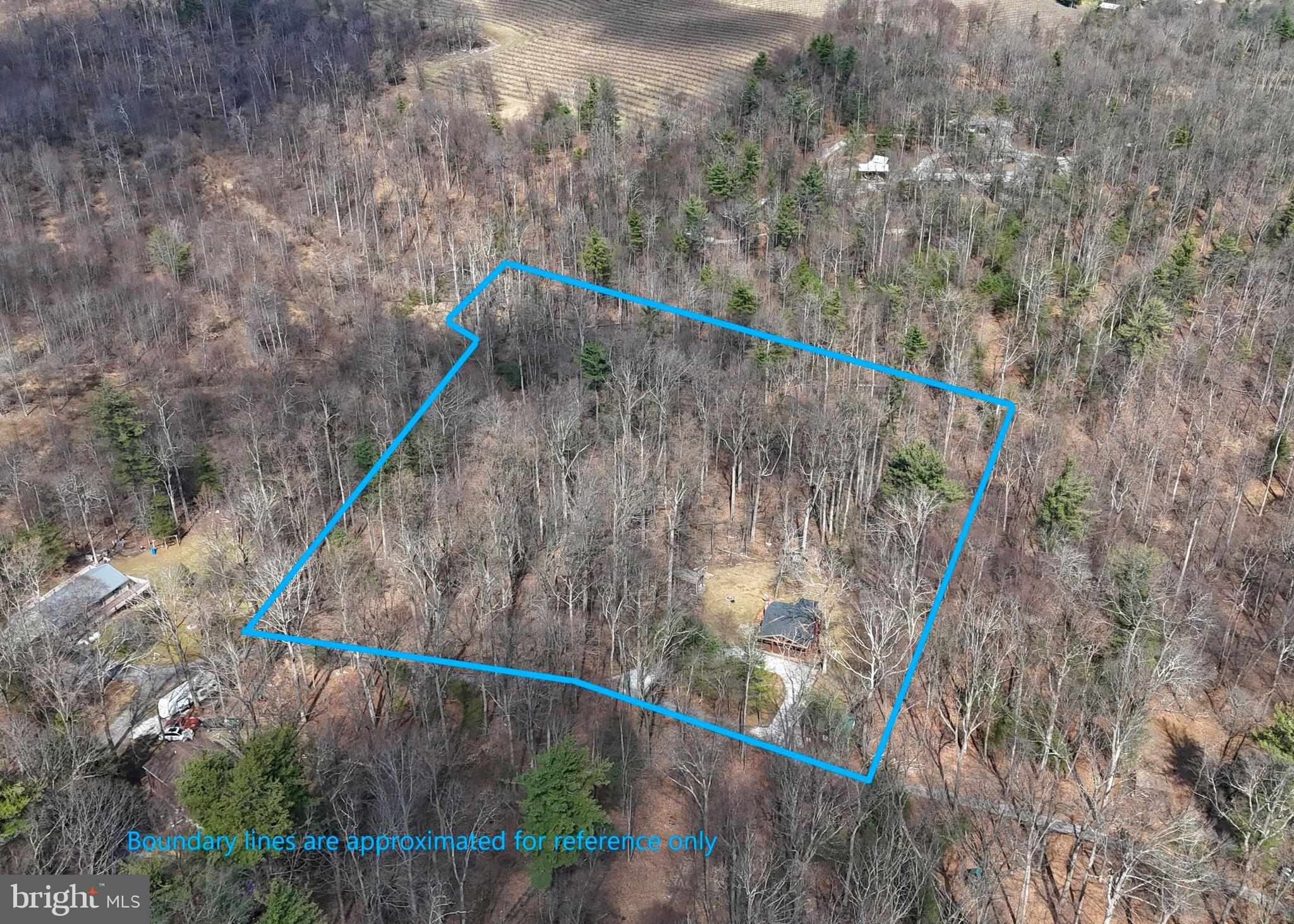 PEBBLE LANE - Residential