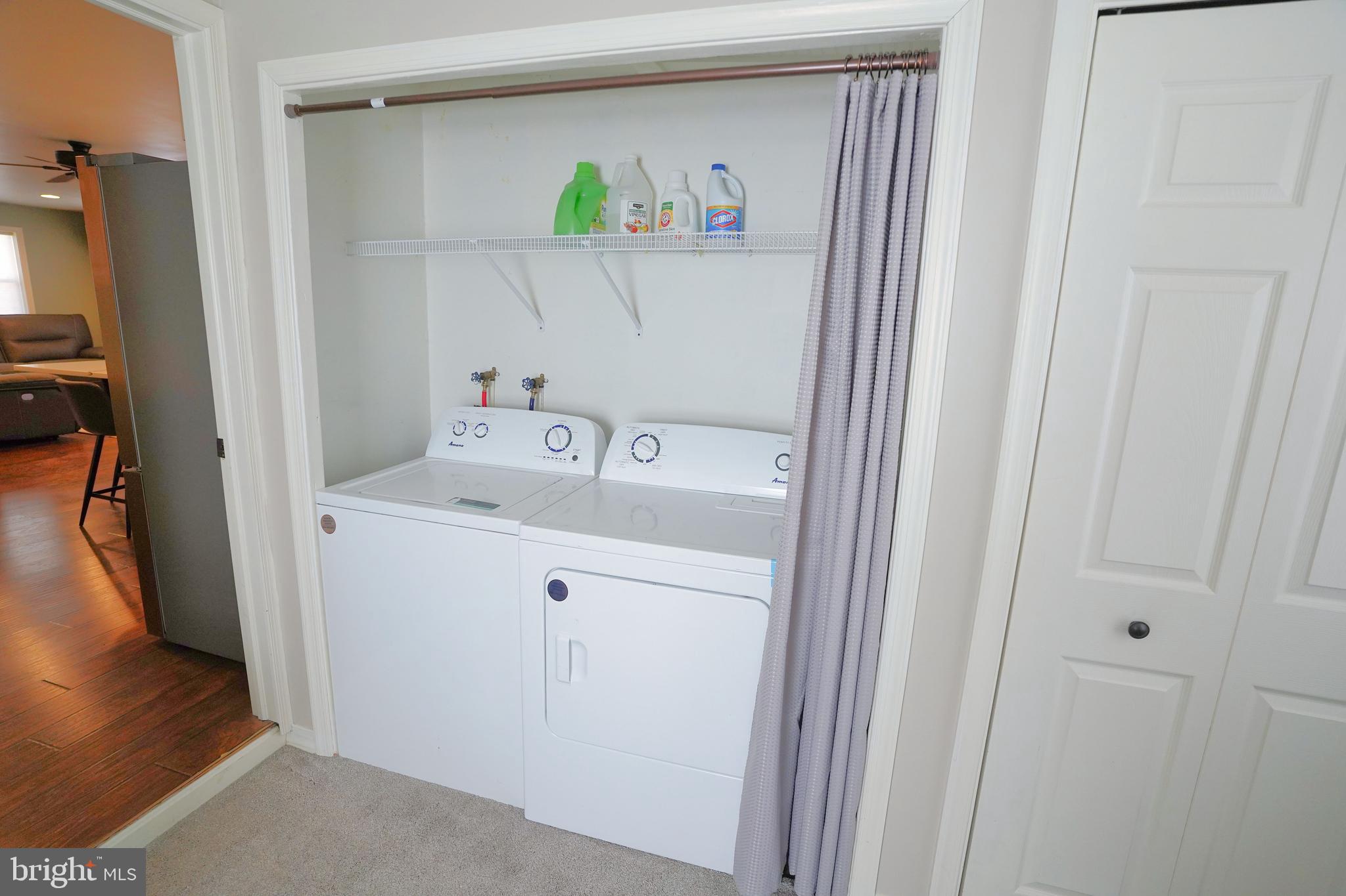 PEBBLE LANE - Residential