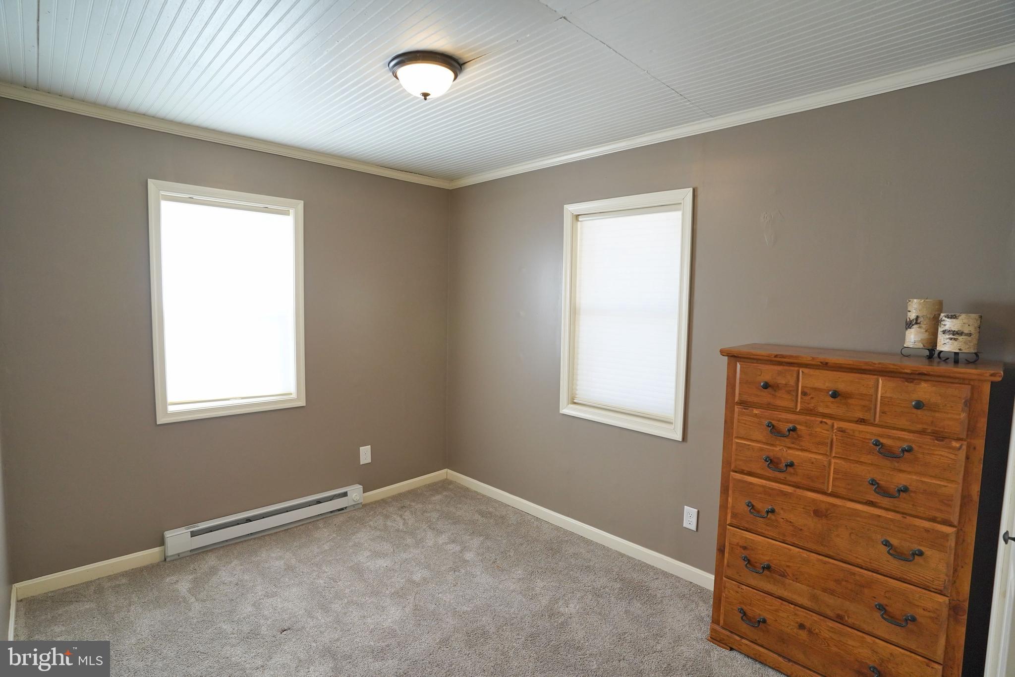 PEBBLE LANE - Residential