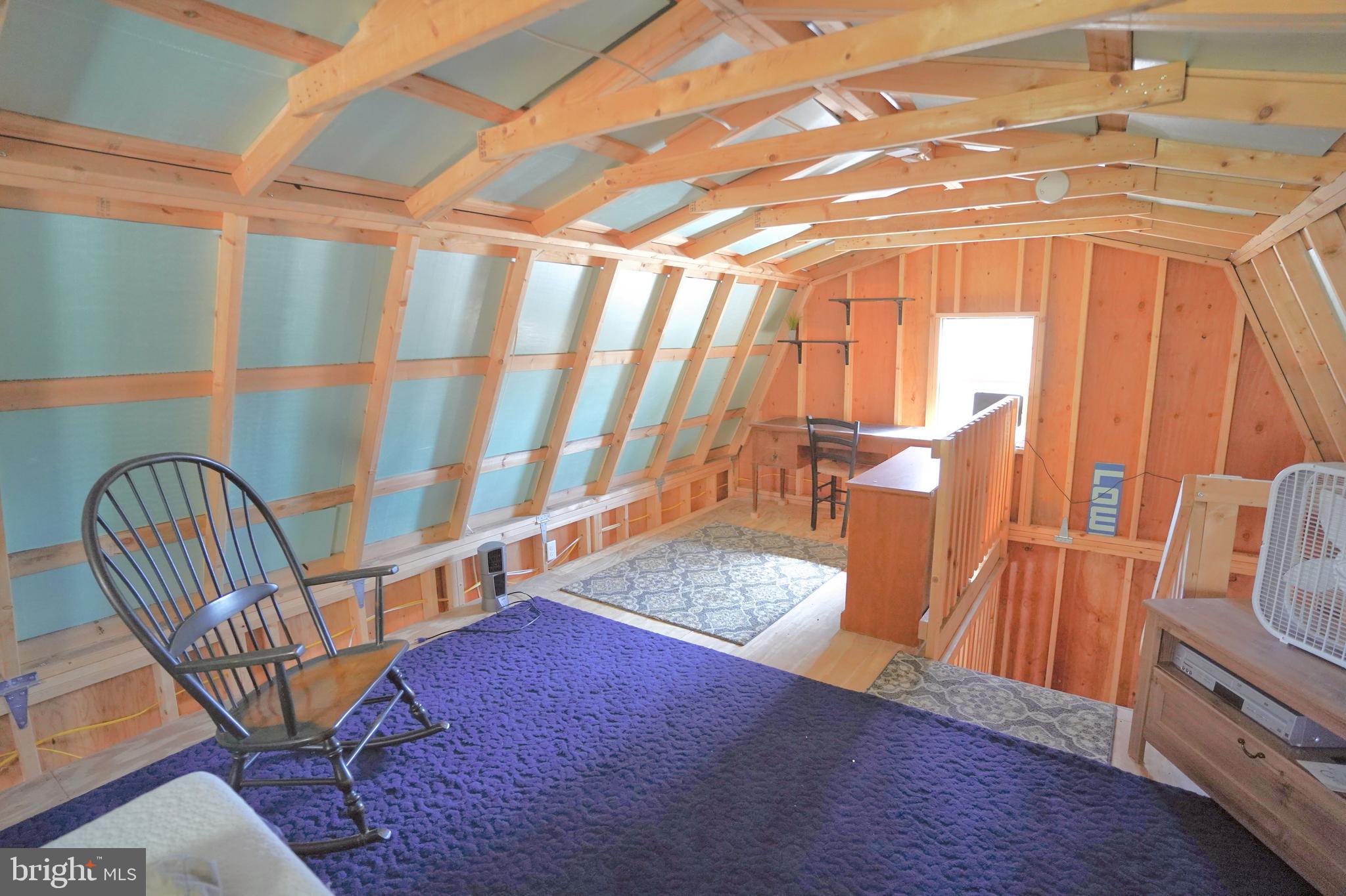 PEBBLE LANE - Residential