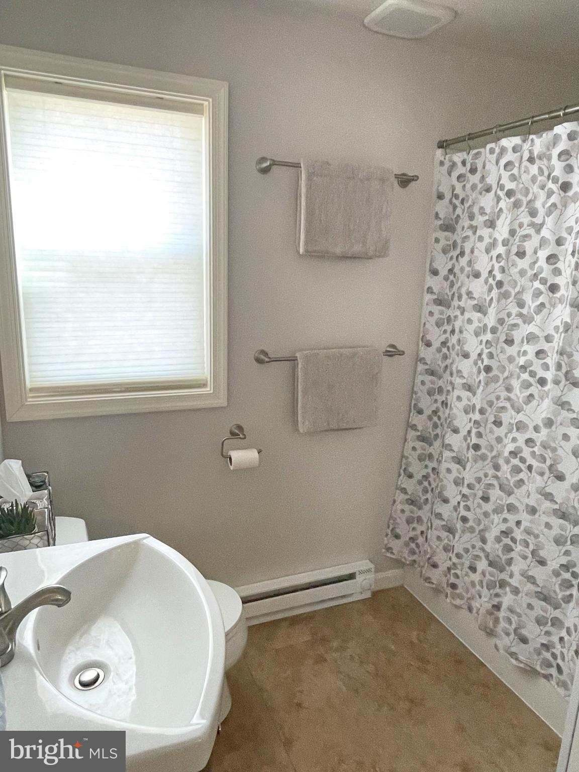 PEBBLE LANE - Residential