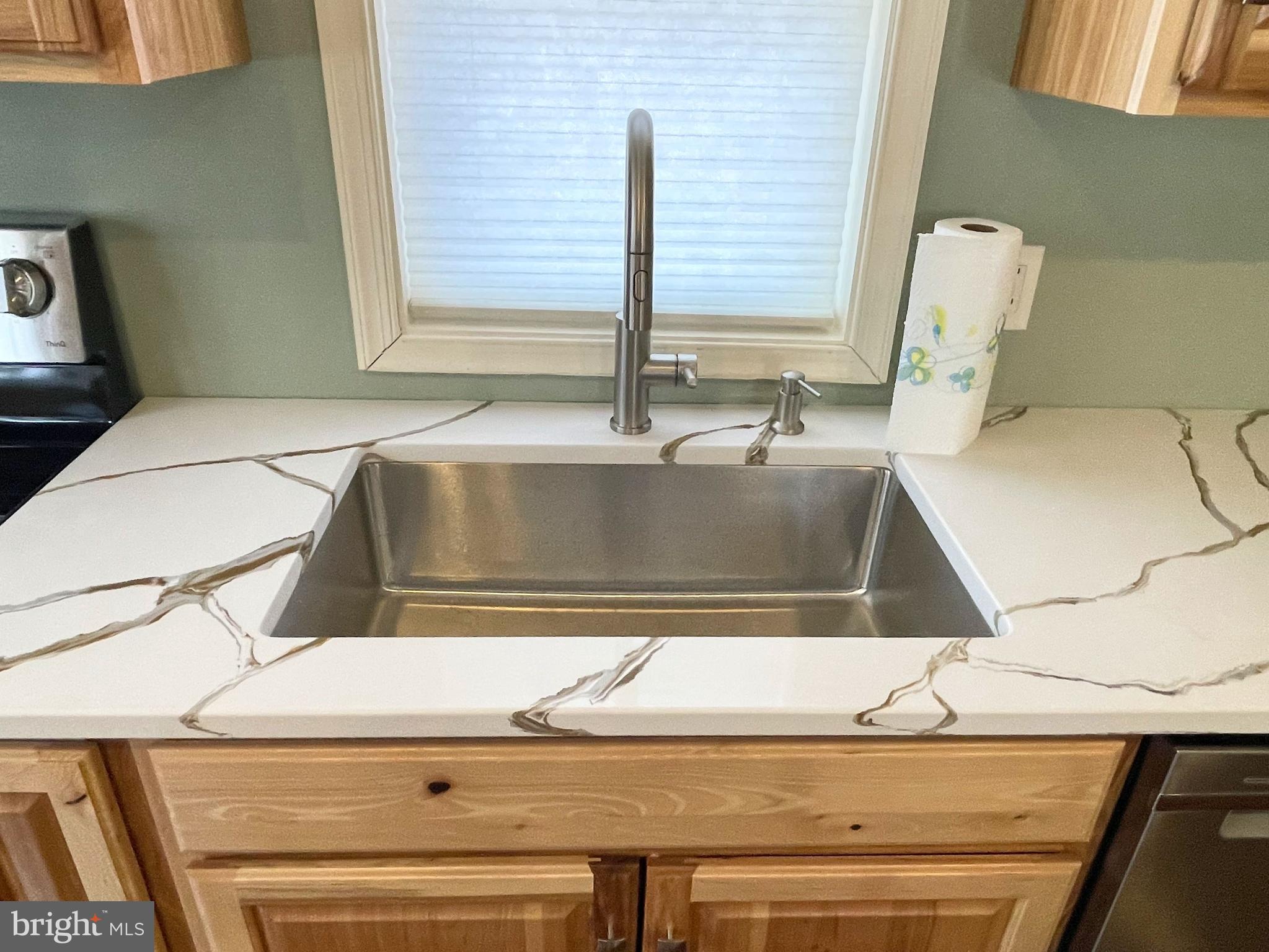 PEBBLE LANE - Residential