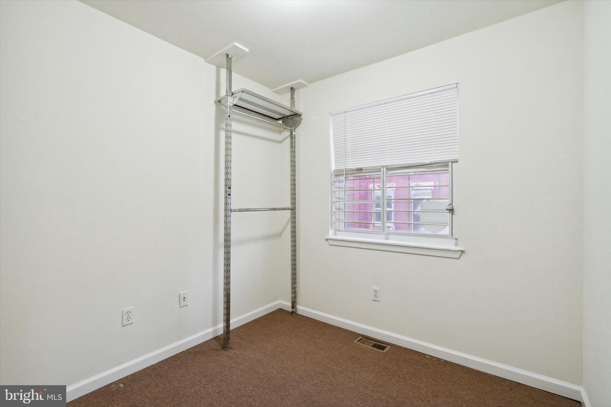 TEMPLE UNIVERSITY - Residential Lease