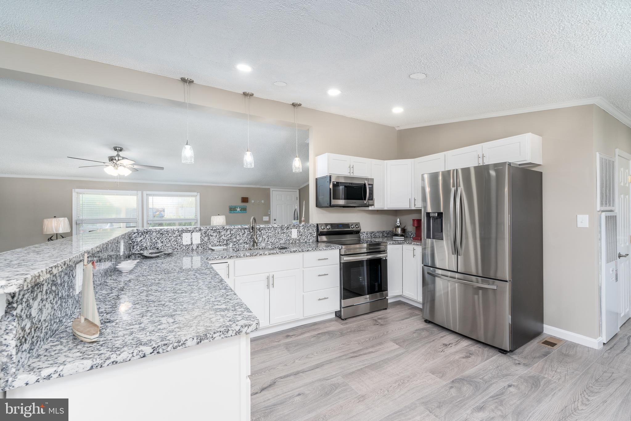 BRIARWOOD ESTATES - Residential