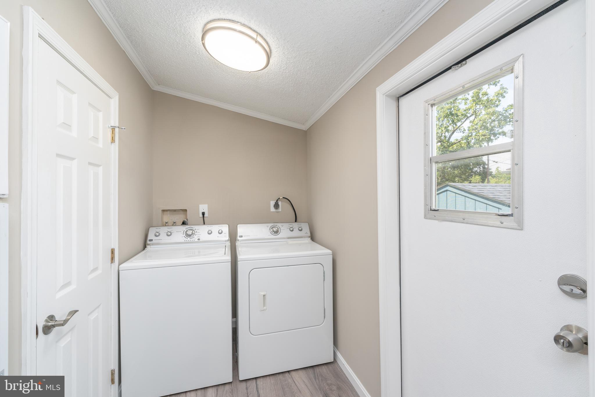 BRIARWOOD ESTATES - Residential