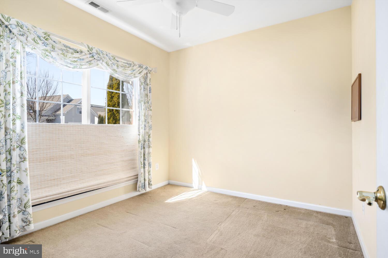 SYMPHONY VILLAGE AT CENTREVILLE - Residential