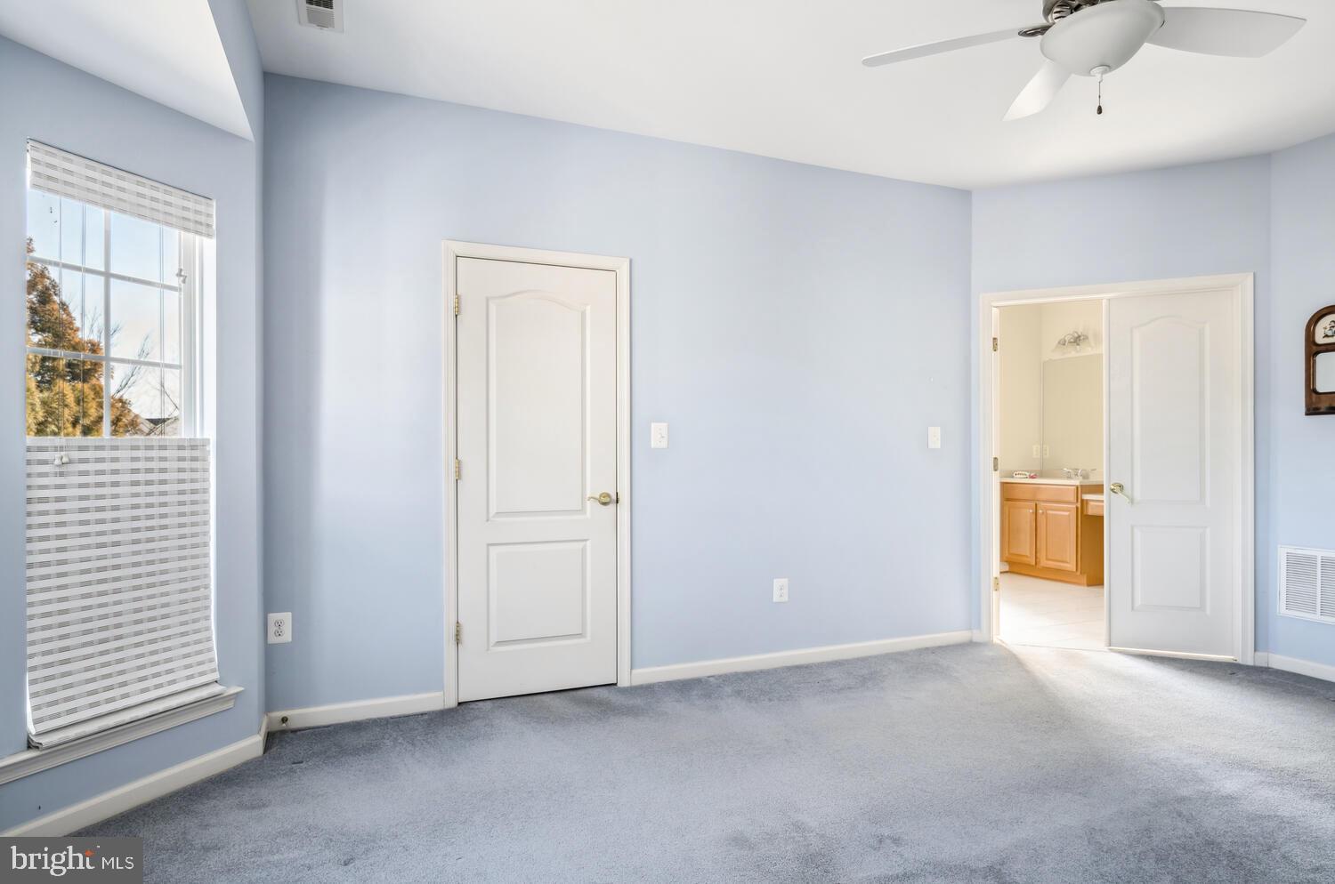 SYMPHONY VILLAGE AT CENTREVILLE - Residential