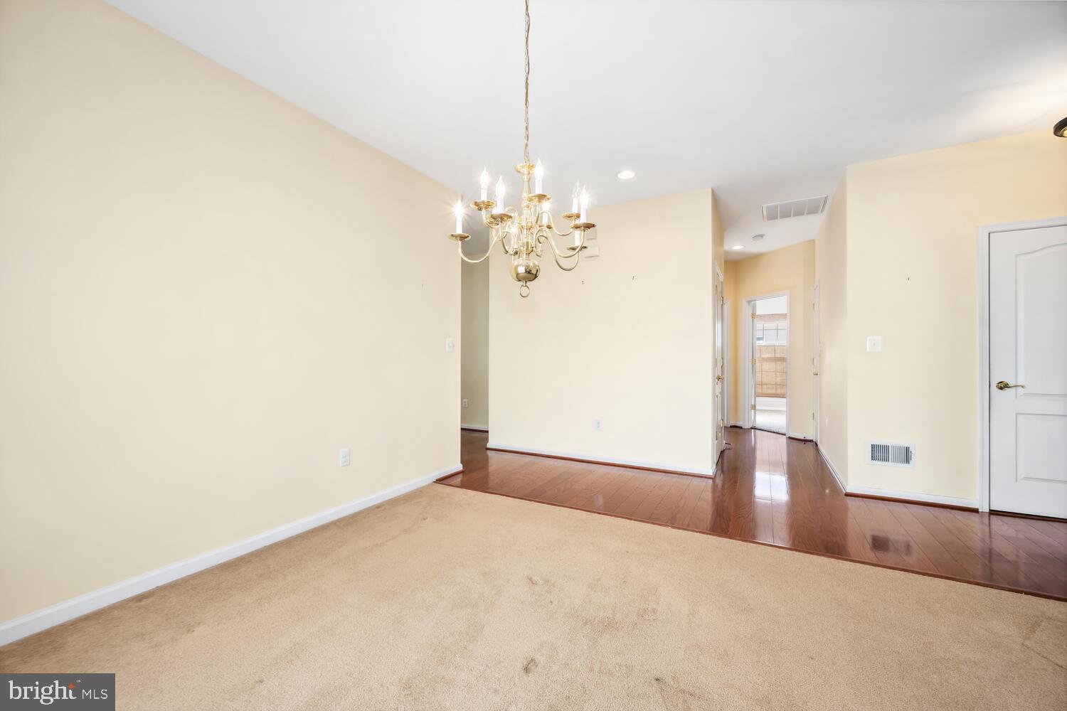 SYMPHONY VILLAGE AT CENTREVILLE - Residential