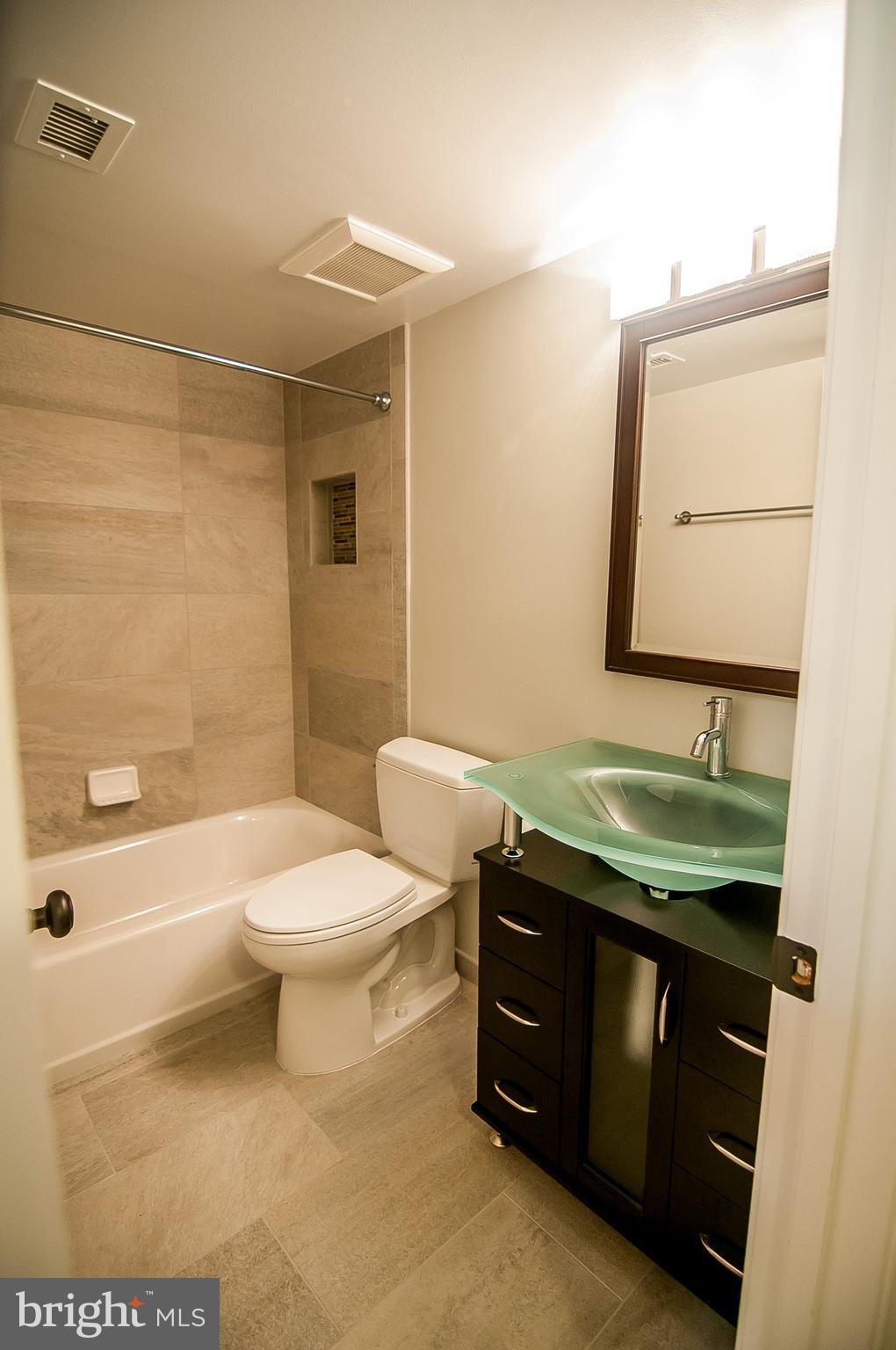 BURKE COVE - Residential