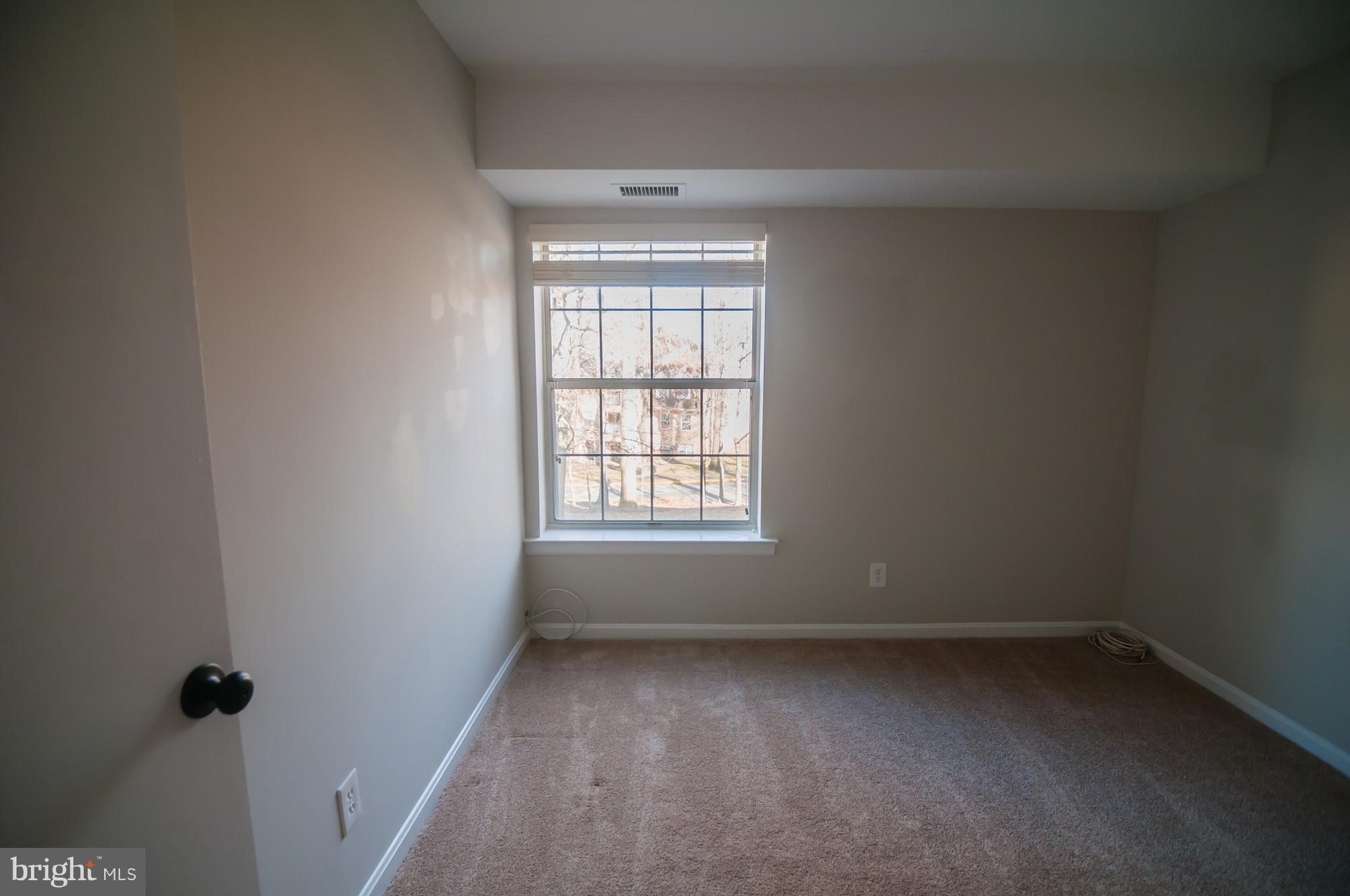 BURKE COVE - Residential