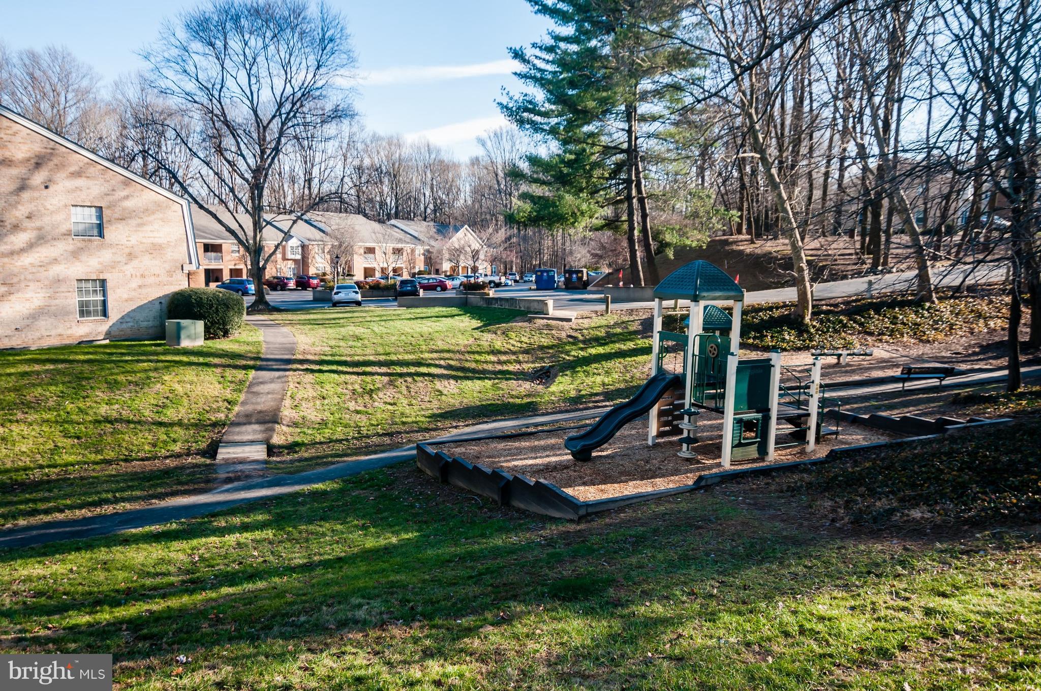 BURKE COVE - Residential