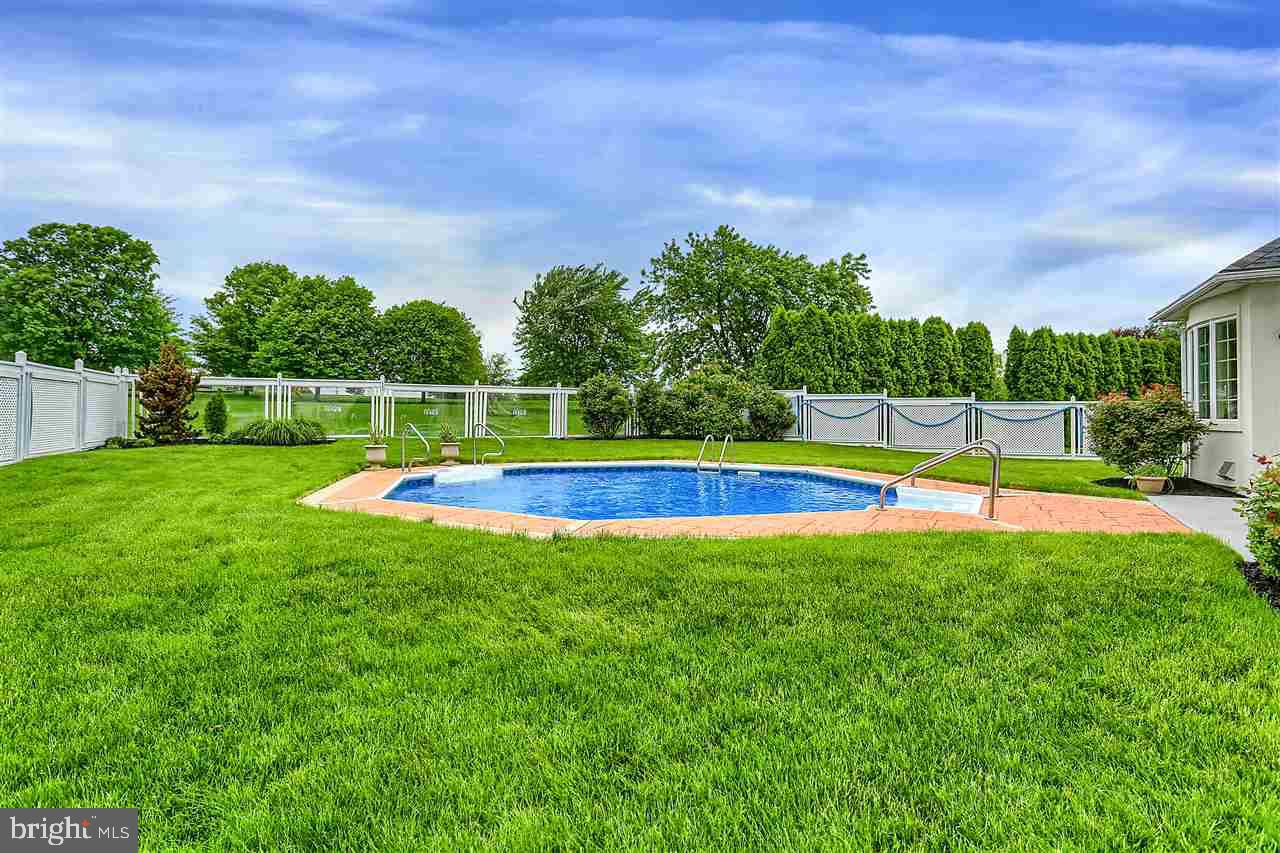 HERITAGE HILLS - Residential