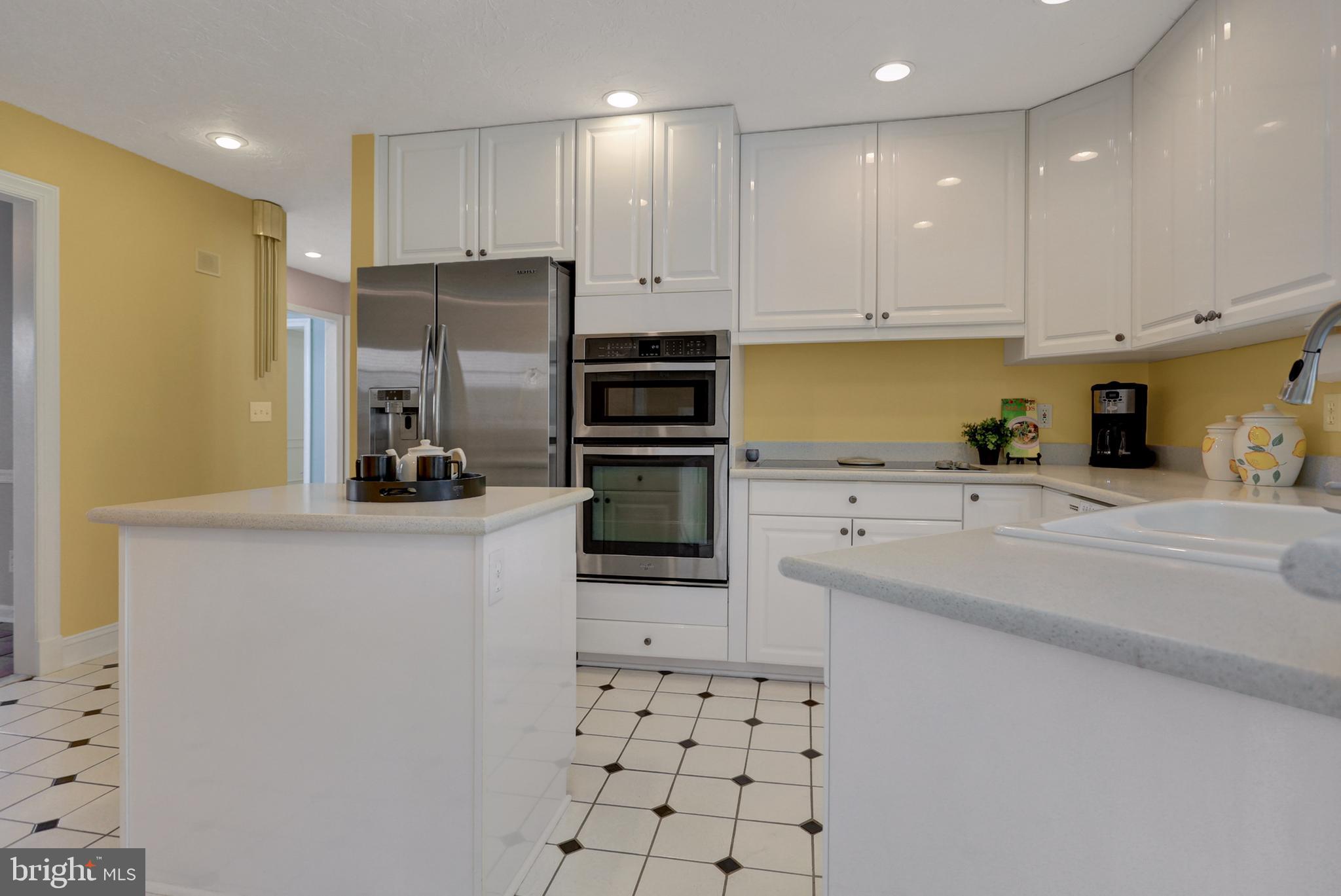 HERITAGE HILLS - Residential