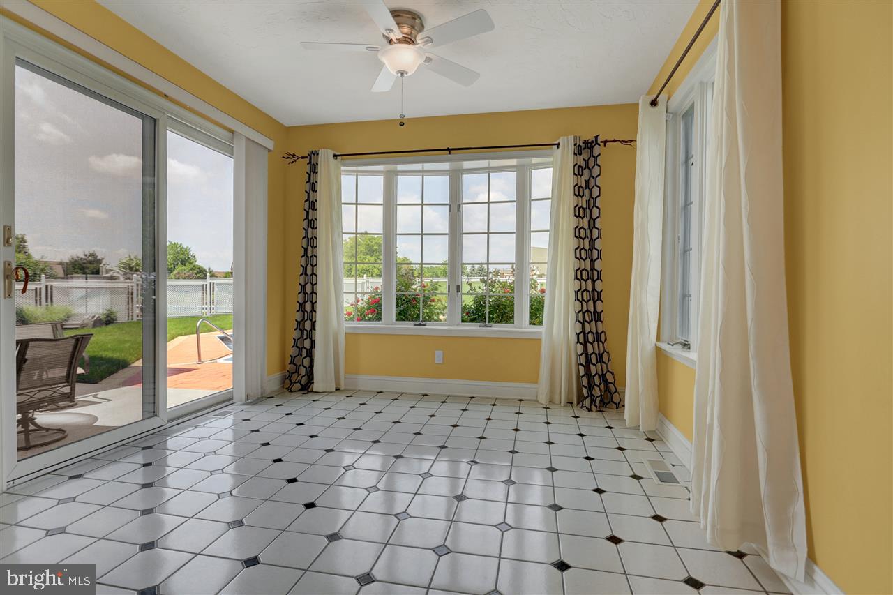 HERITAGE HILLS - Residential