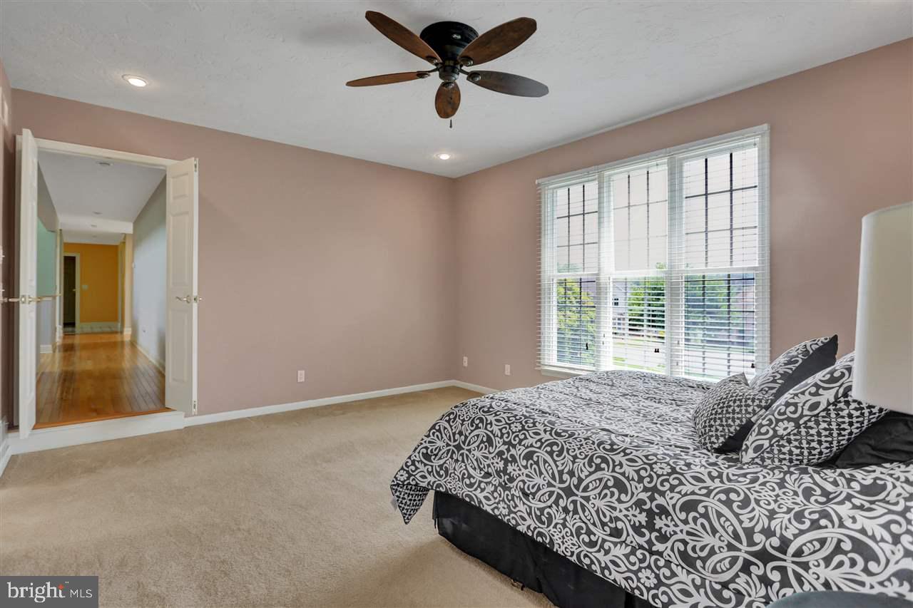 HERITAGE HILLS - Residential