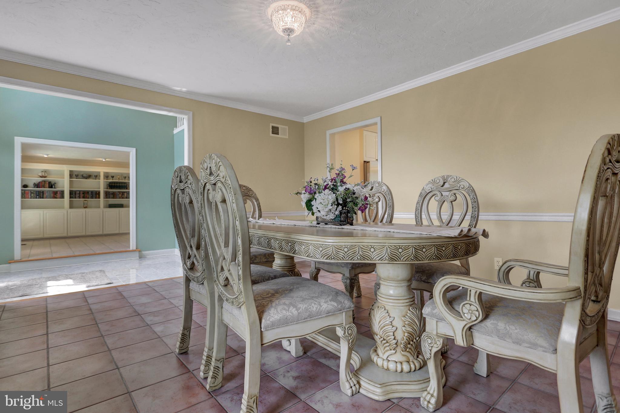 HERITAGE HILLS - Residential