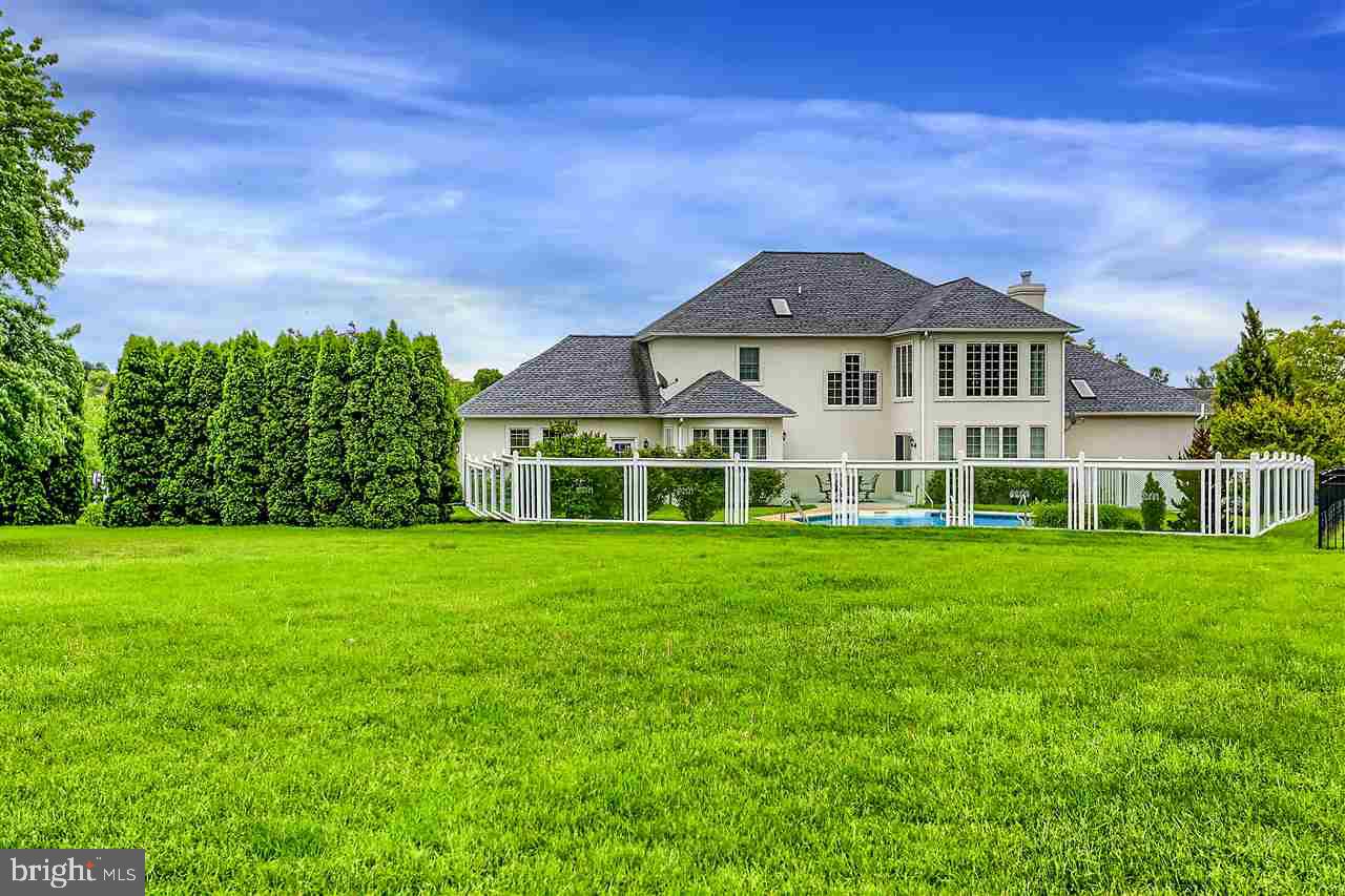 HERITAGE HILLS - Residential
