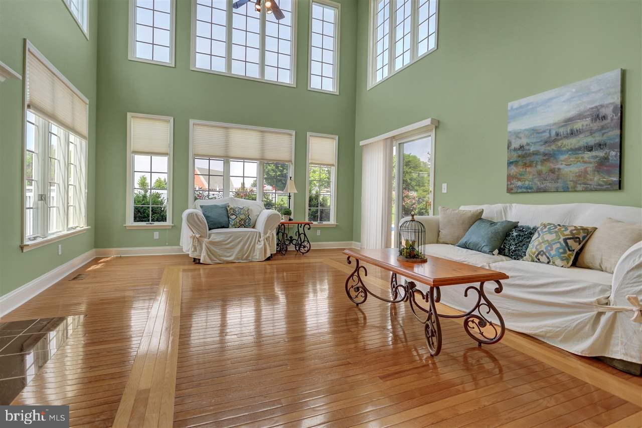 HERITAGE HILLS - Residential