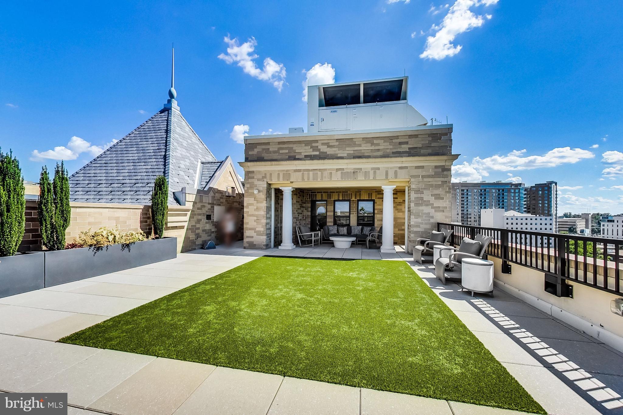 STONEHALL - Residential