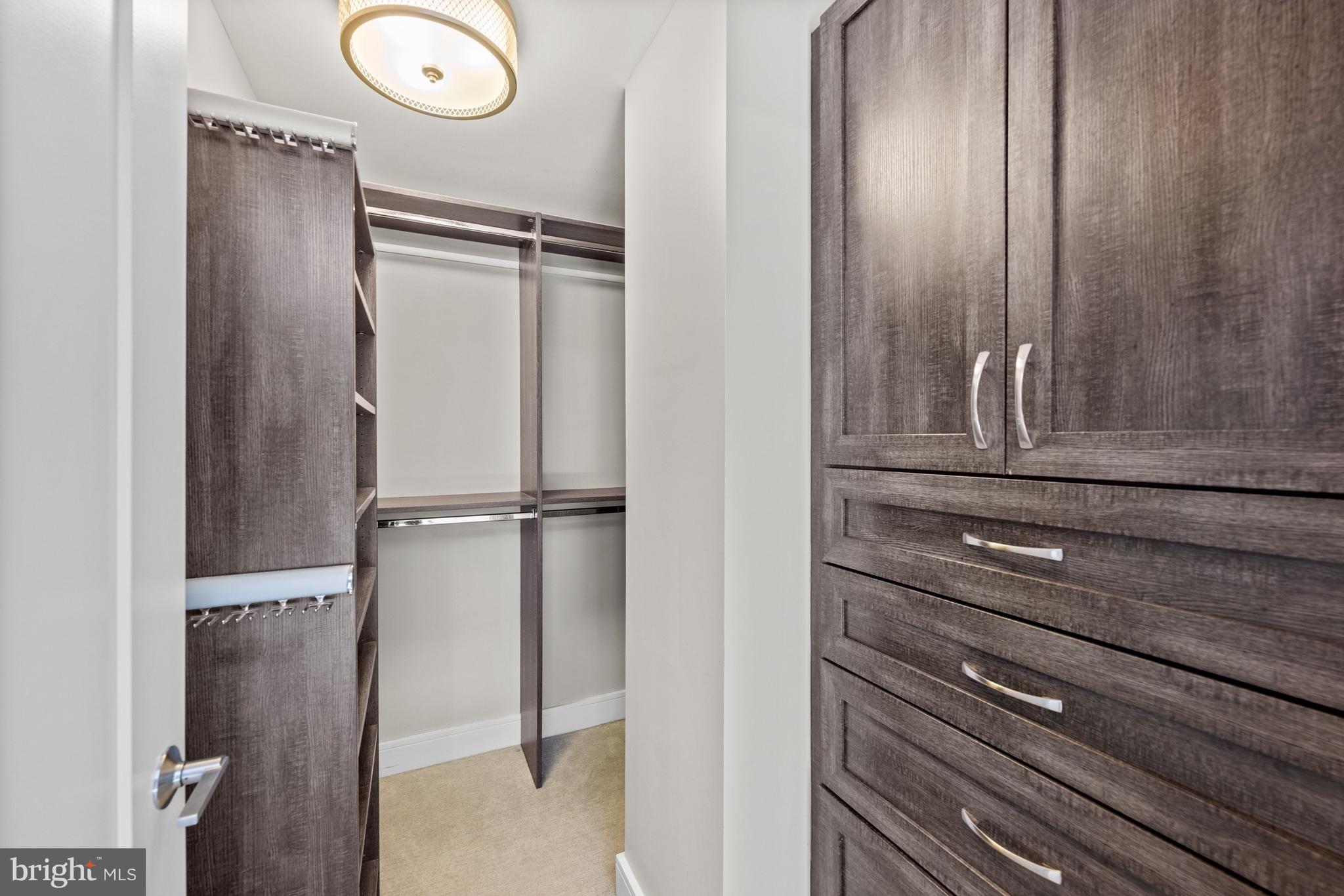 STONEHALL - Residential