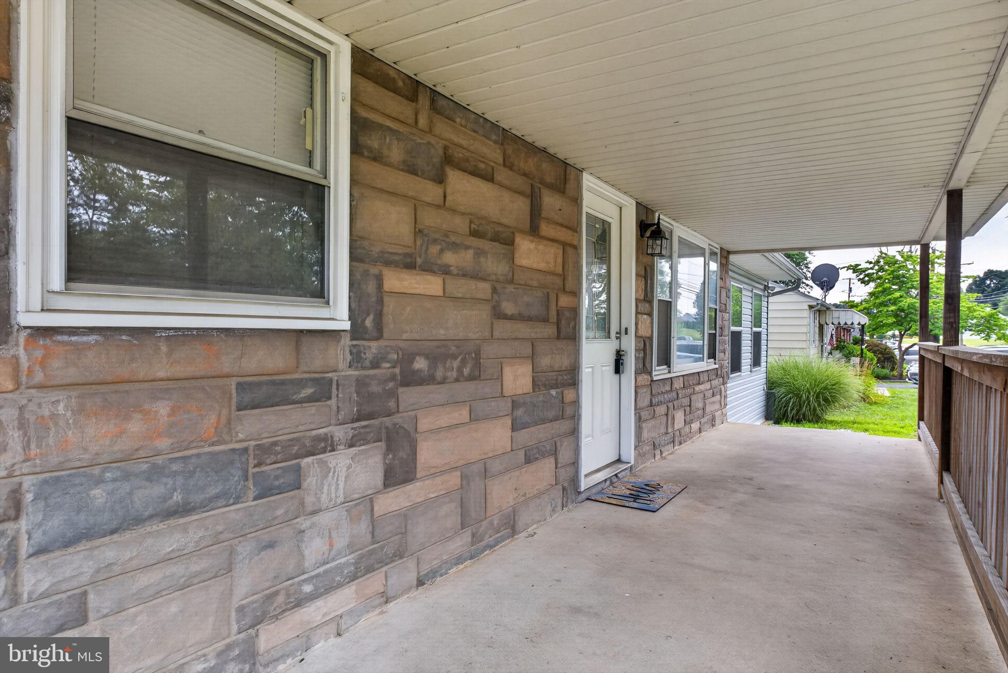 2725 OAKLAND ROAD