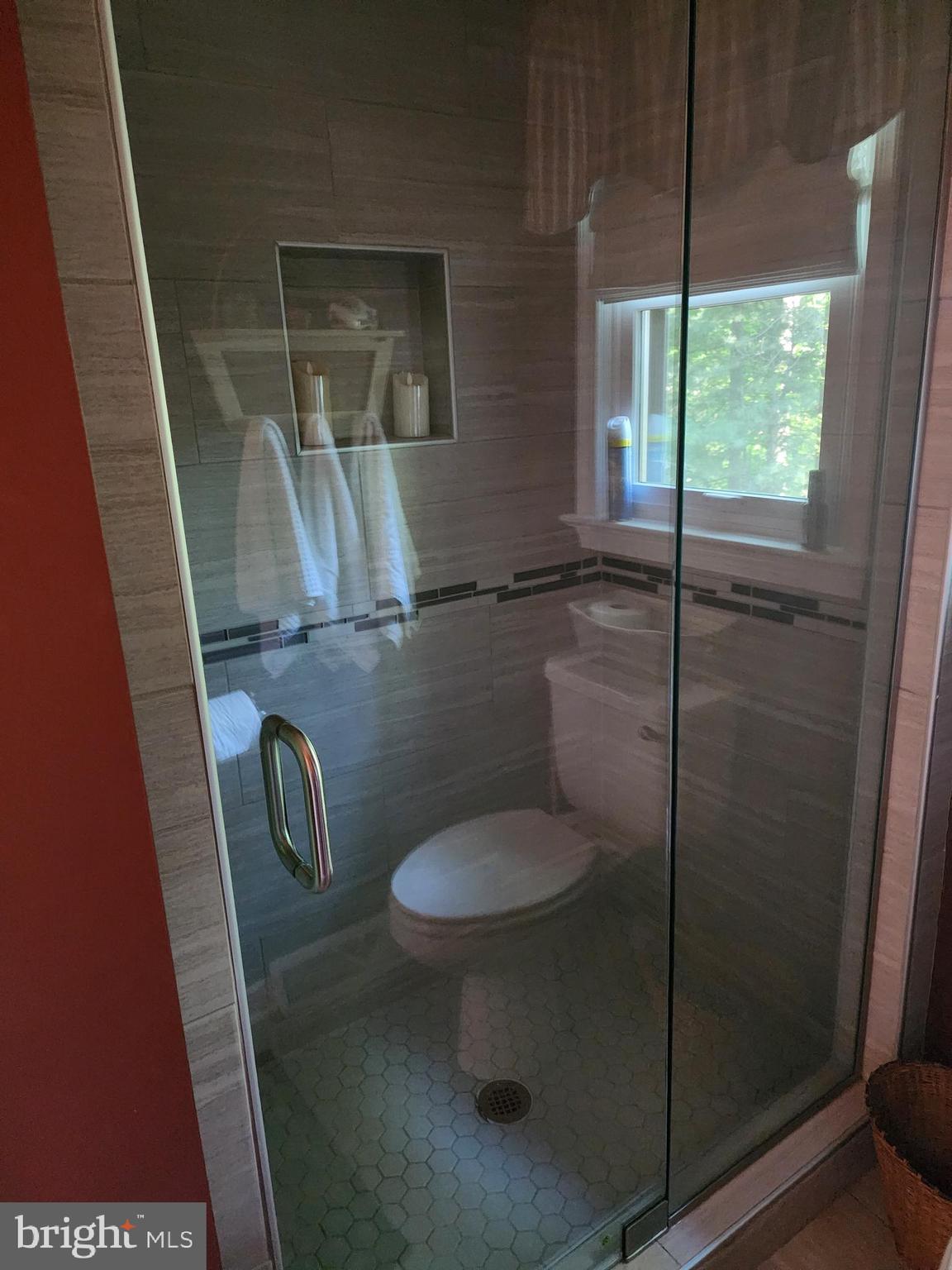 JACKSON WOODS ESTATES - Residential