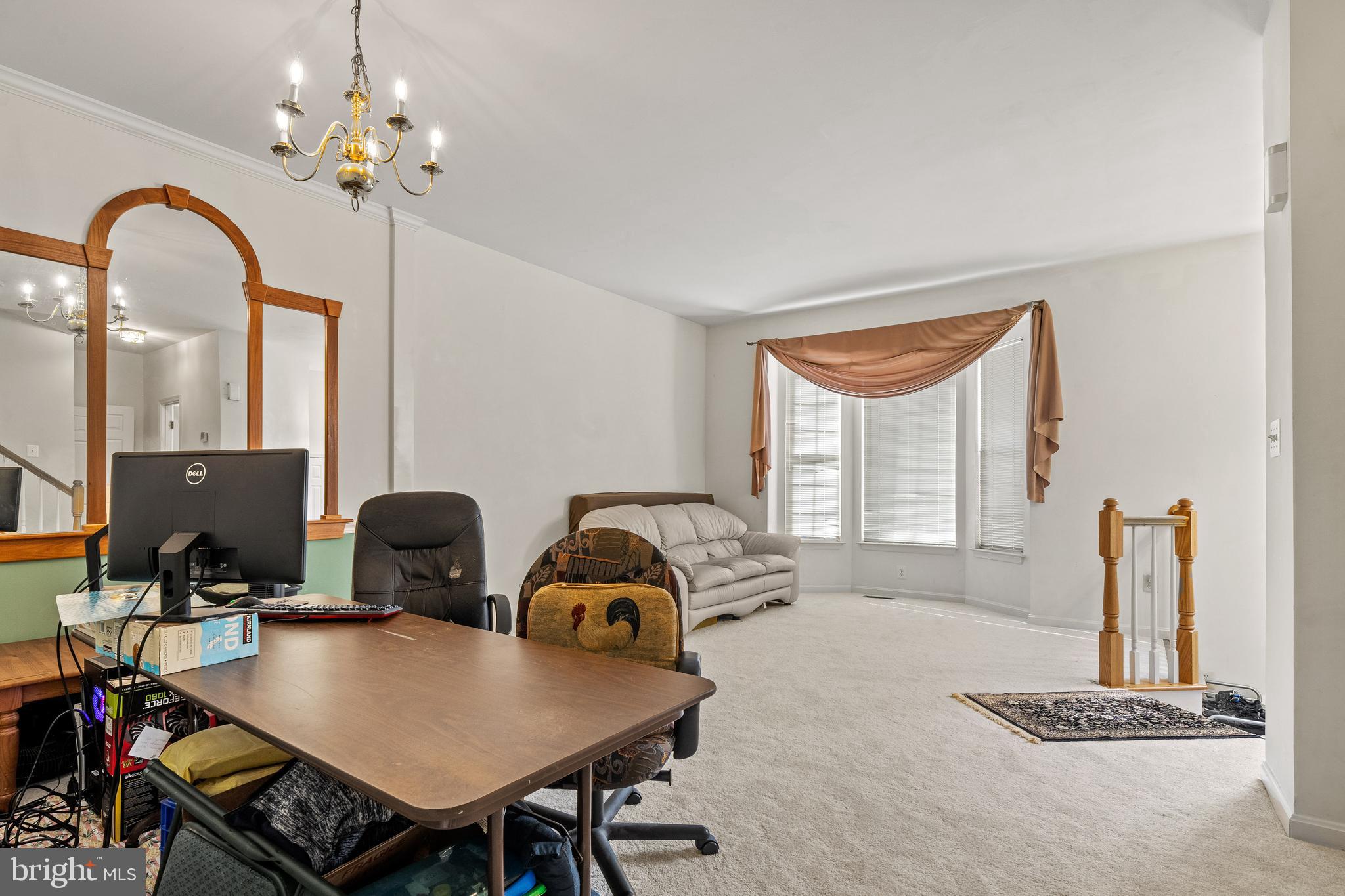 RANDOM HILLS - Residential