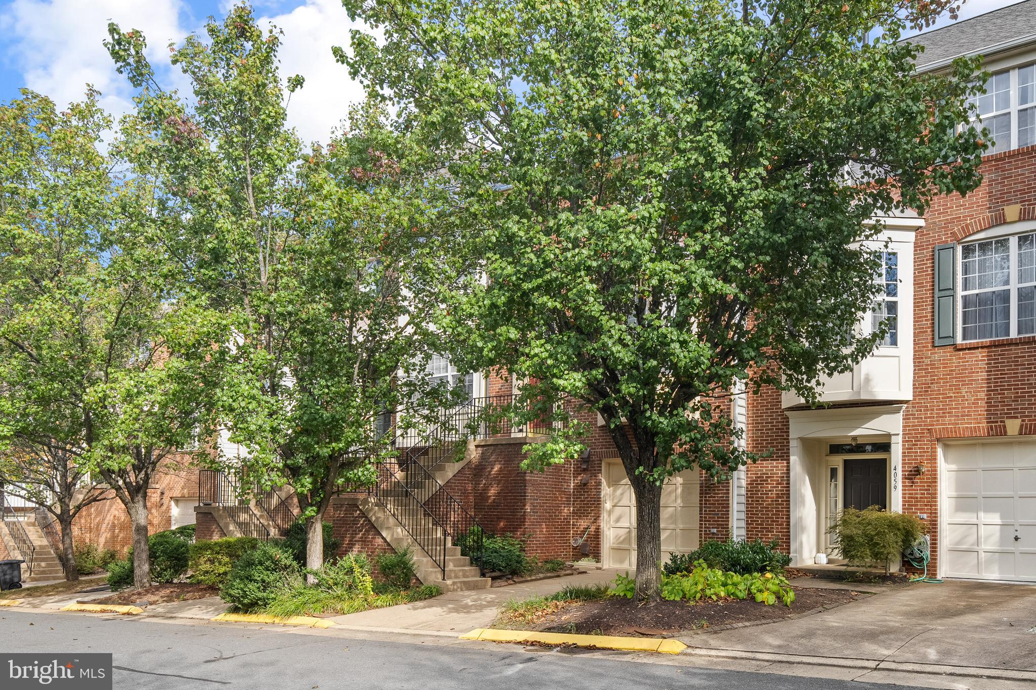 RANDOM HILLS - Residential