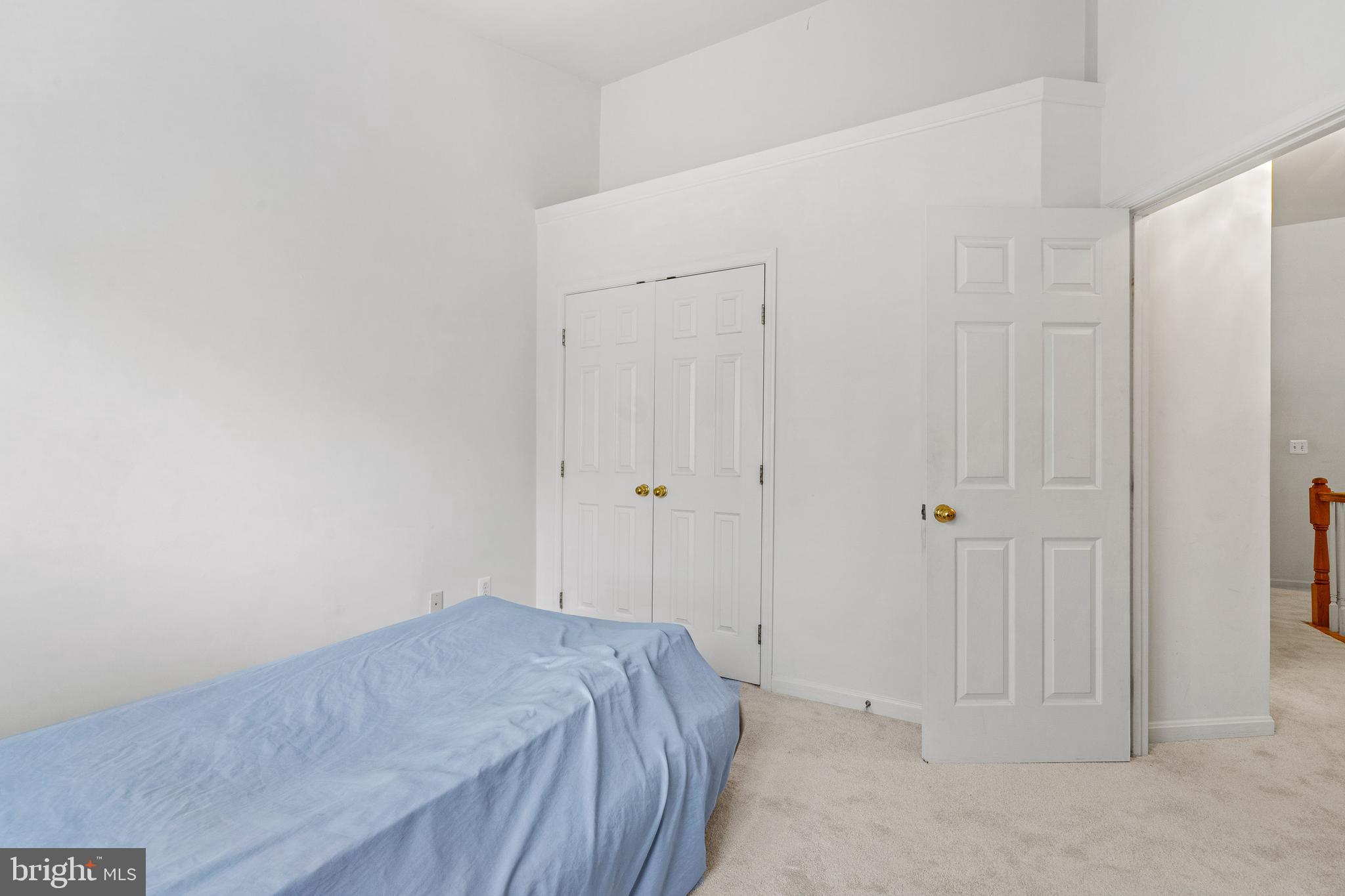 RANDOM HILLS - Residential