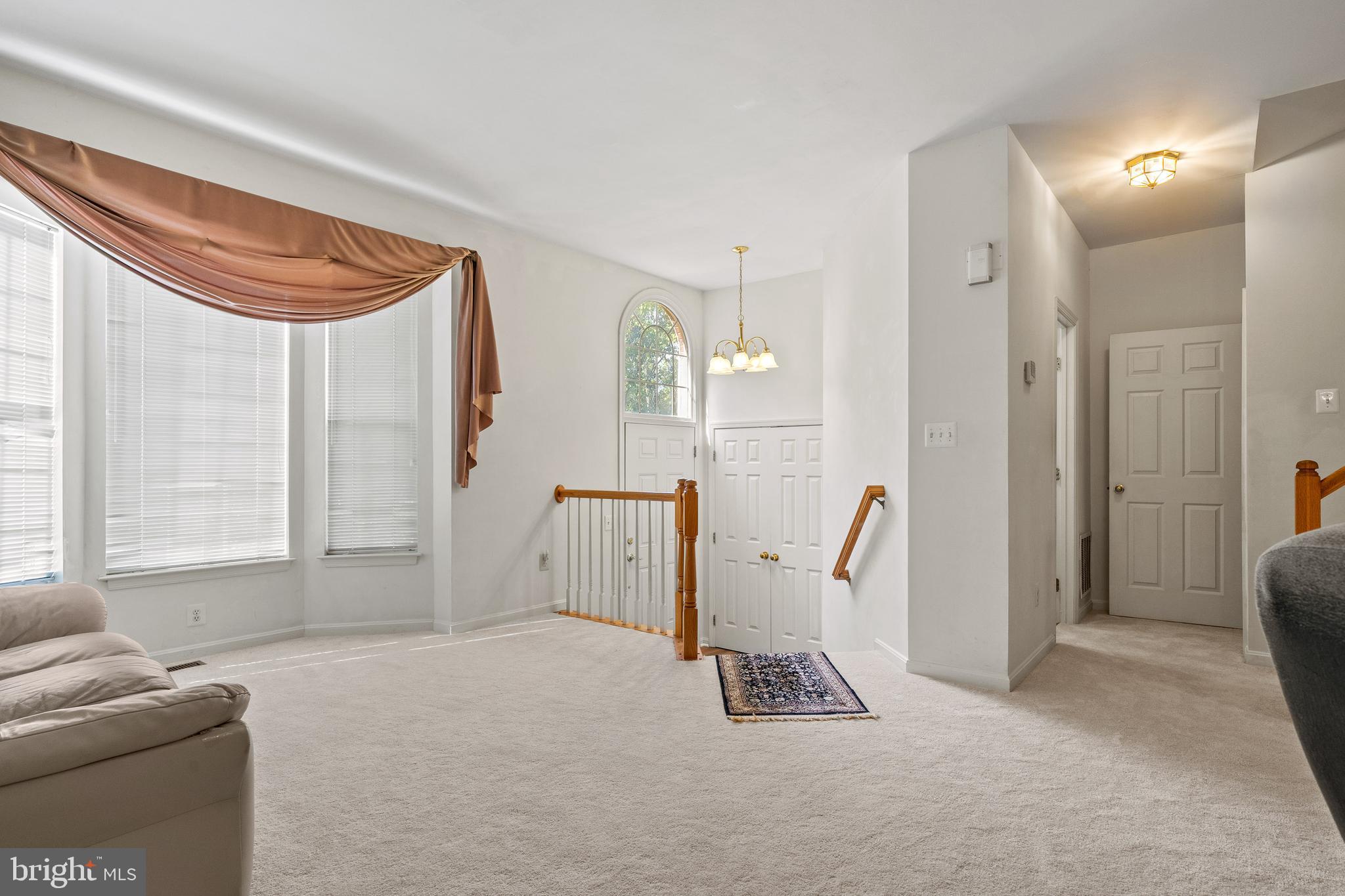 RANDOM HILLS - Residential