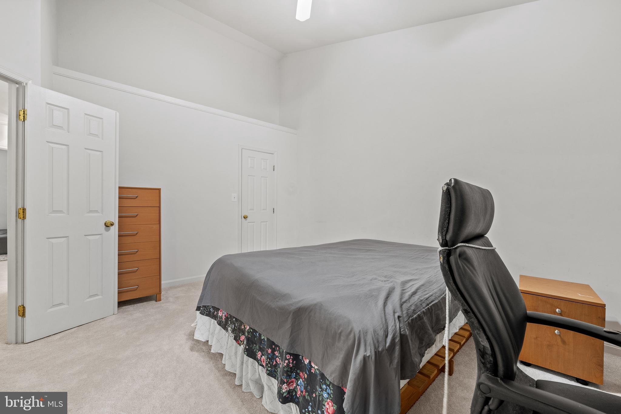 RANDOM HILLS - Residential