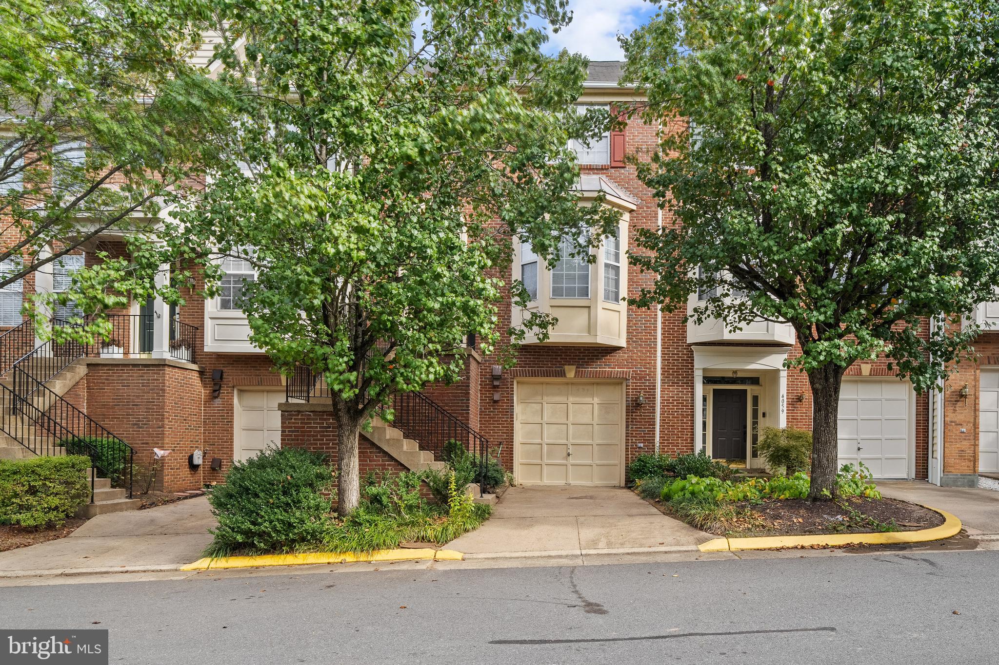4057 CORNWALL COURT