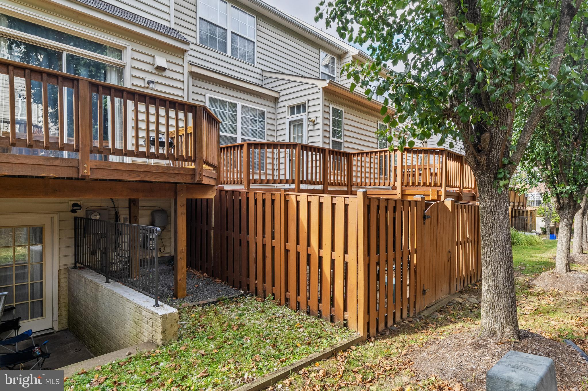 RANDOM HILLS - Residential