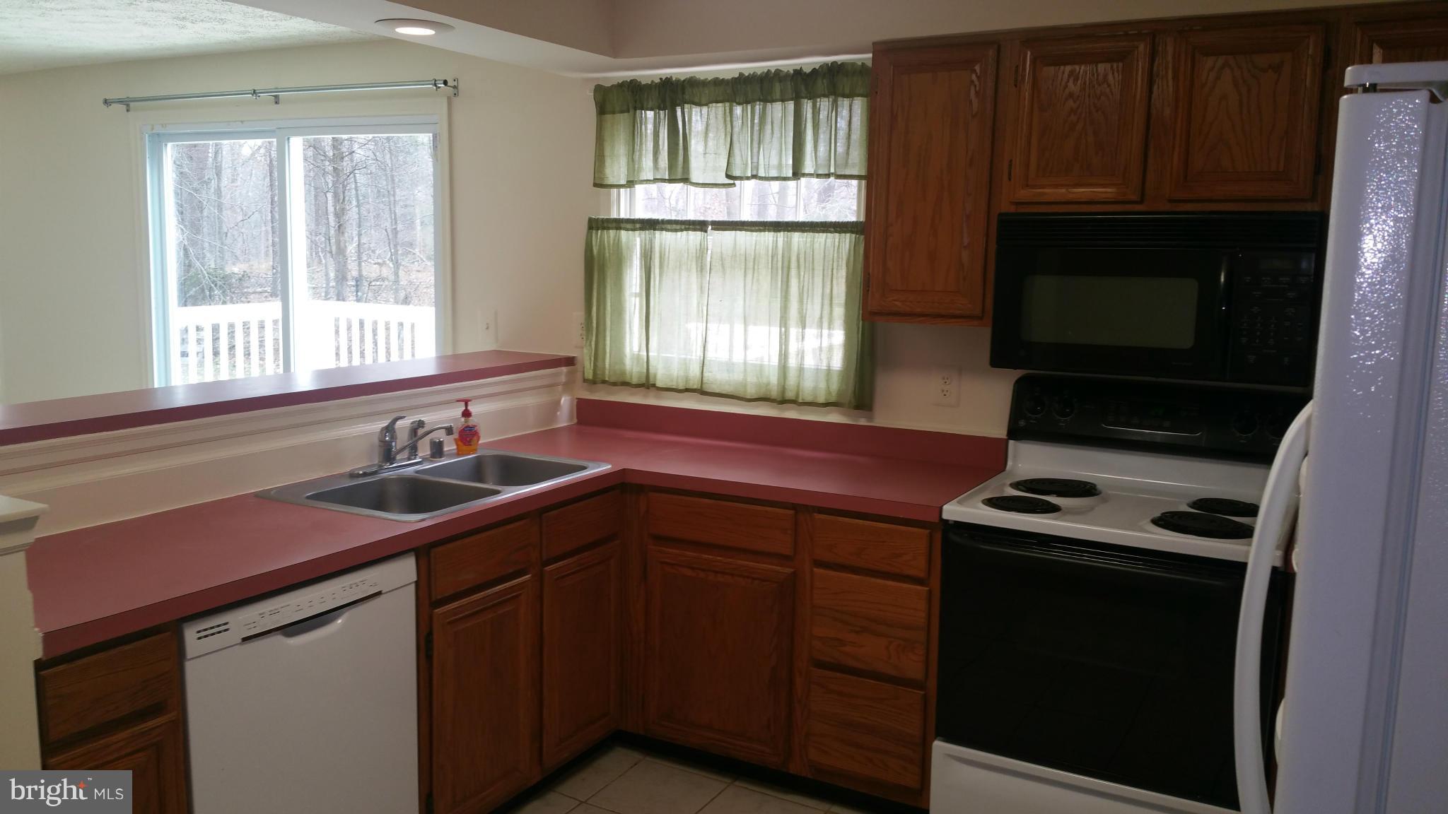 FOXFIELD - Residential Lease