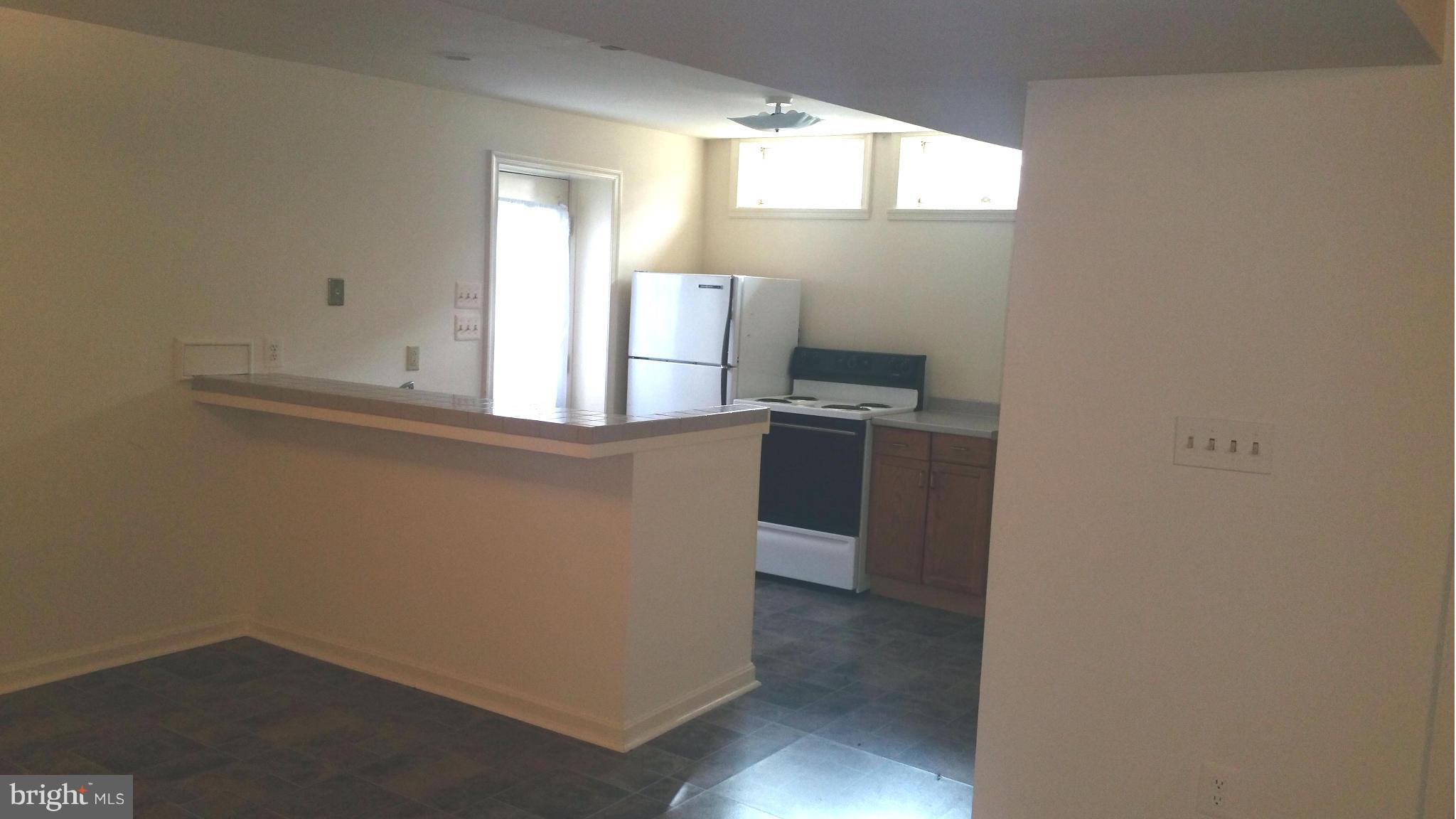 FOXFIELD - Residential Lease